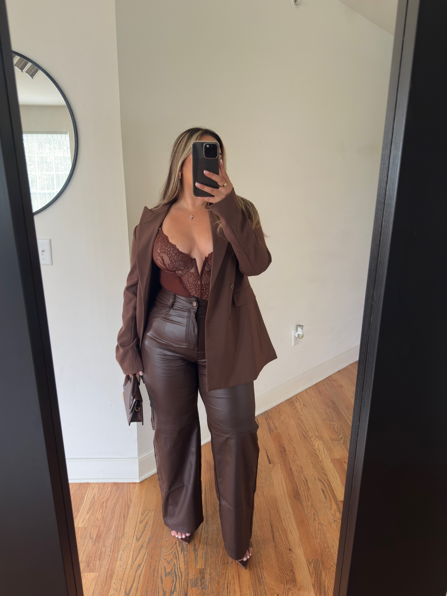 Monochromatic Brown Outfit🤎

Bodysuit: L 
Pants: L 
Blazer: M

#LTKStyleTip #LTKMidsize #LTKSeasonal