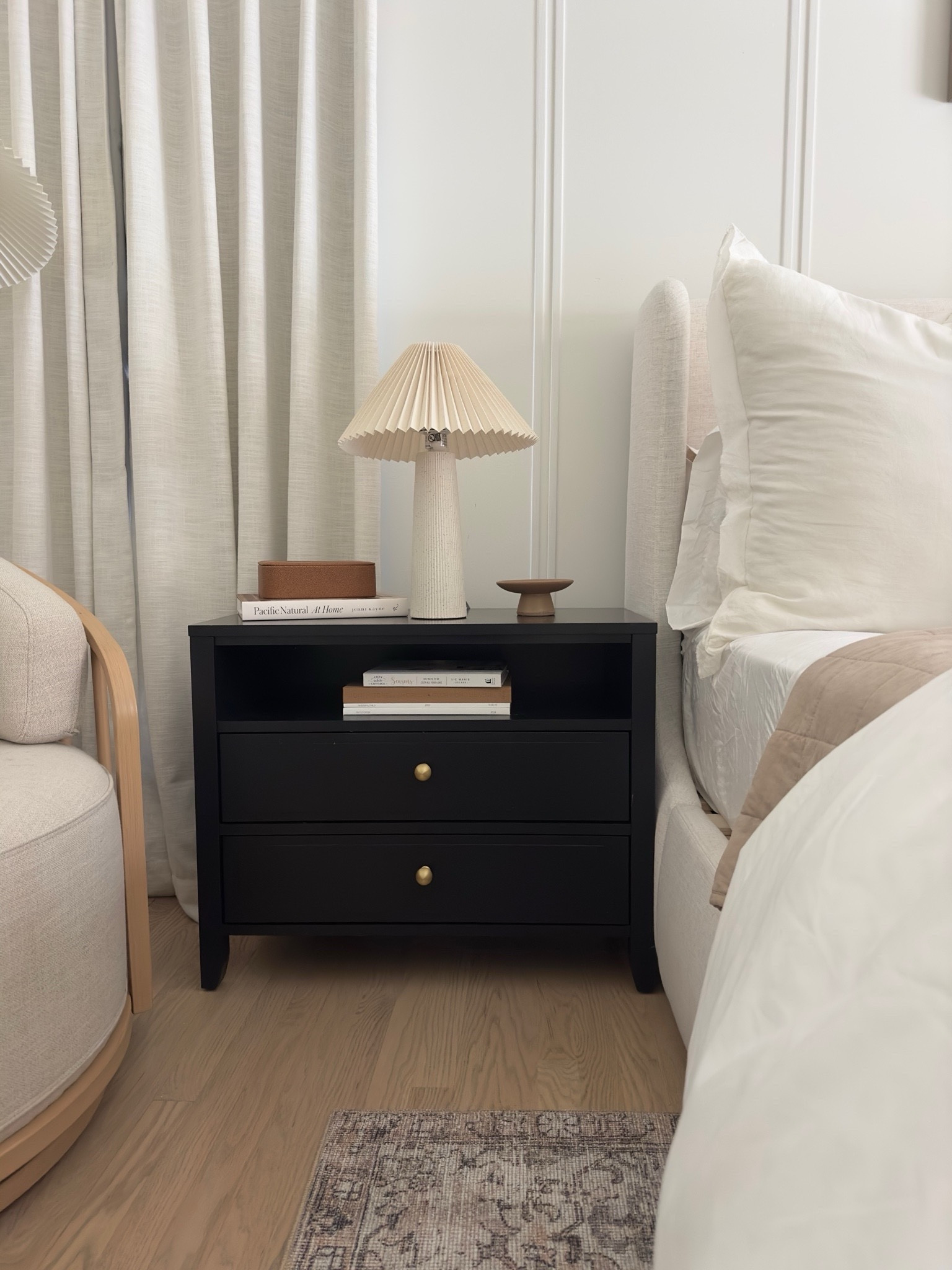 My oversized nightstand is back in stock! Under $150 such a great price for the size and quality of this dresser. I did update the hardware to these round knob poles I found off Amazon linking dresser and knobs here.


affordable home furniture, budget, friendly furniture, neutral home, bedroom, furniture, nightstands
