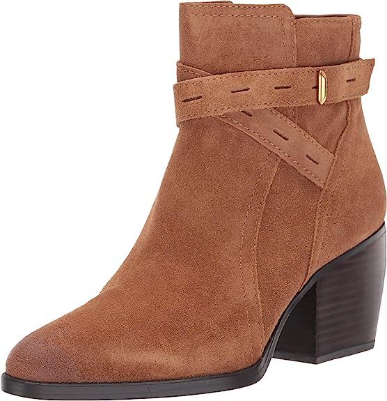 Naturalizer Women's Fenya Booties Ankle Boot | Amazon (US)