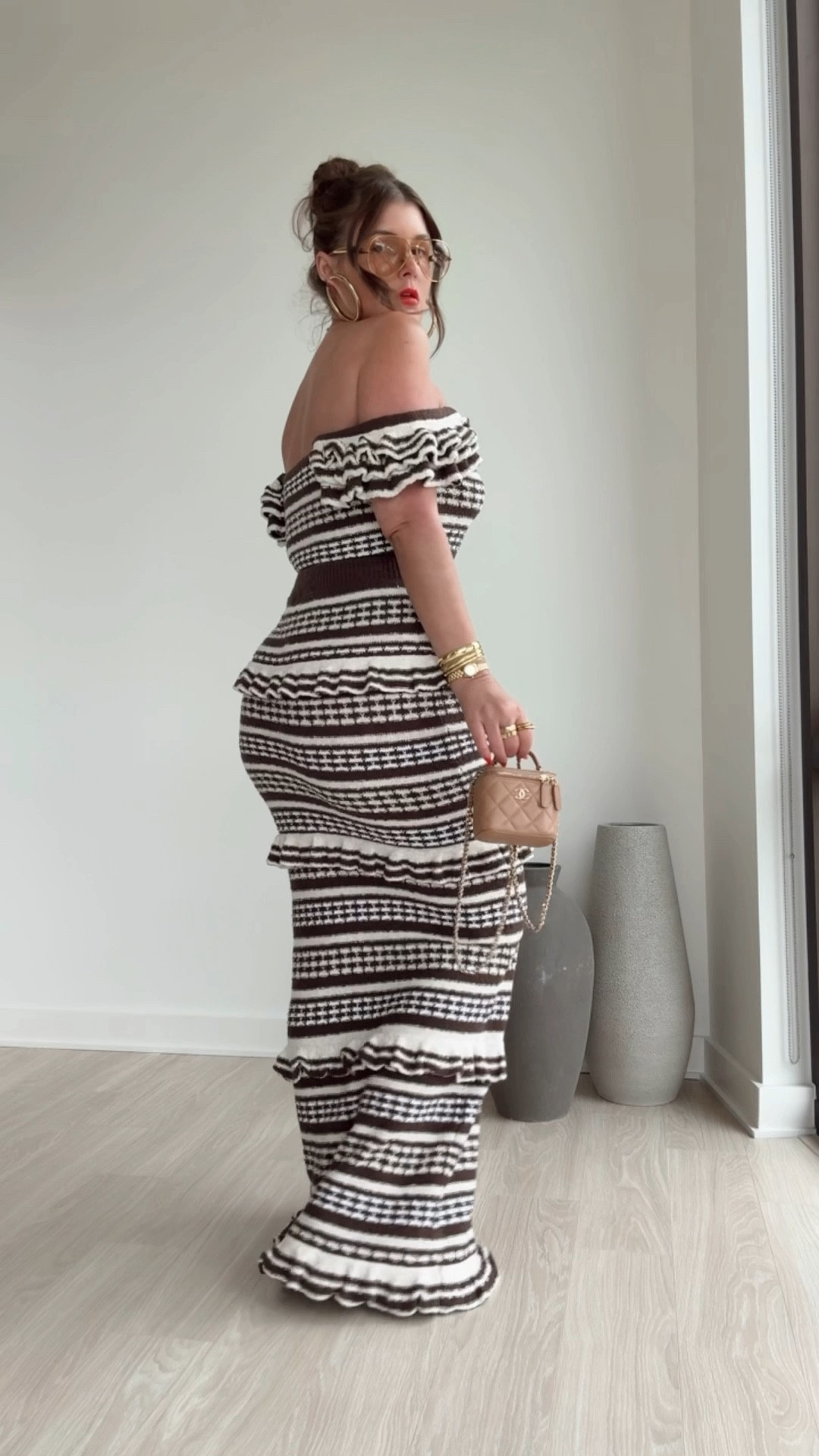 Skirt set runs tts, I’m wearing a medium
Skirt is very long. A few inches too long for me at I have the waist as high as I can

#LTKTravel #LTKSummerEdit