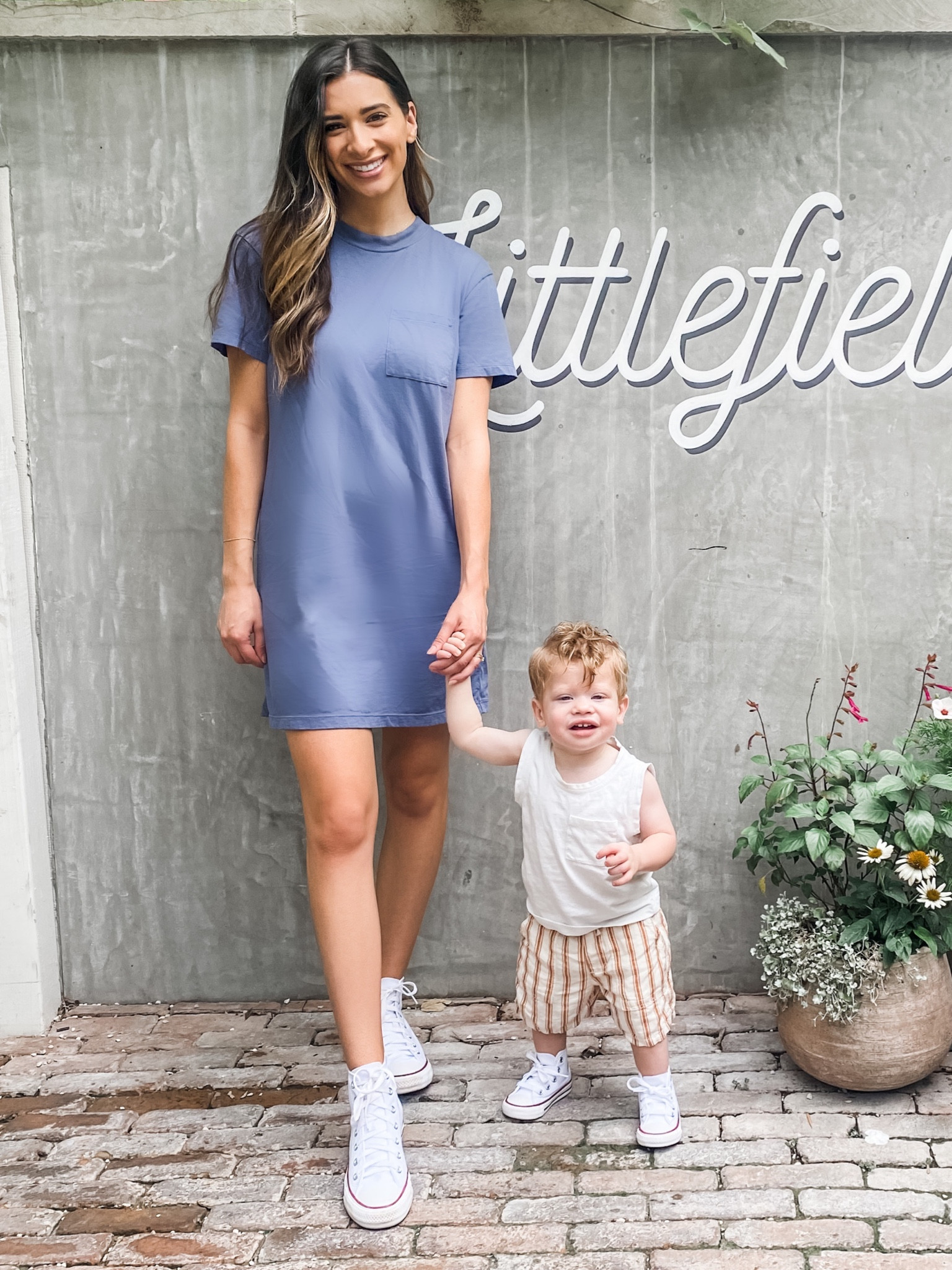casual dress with converse nicoleneissany on LTK
