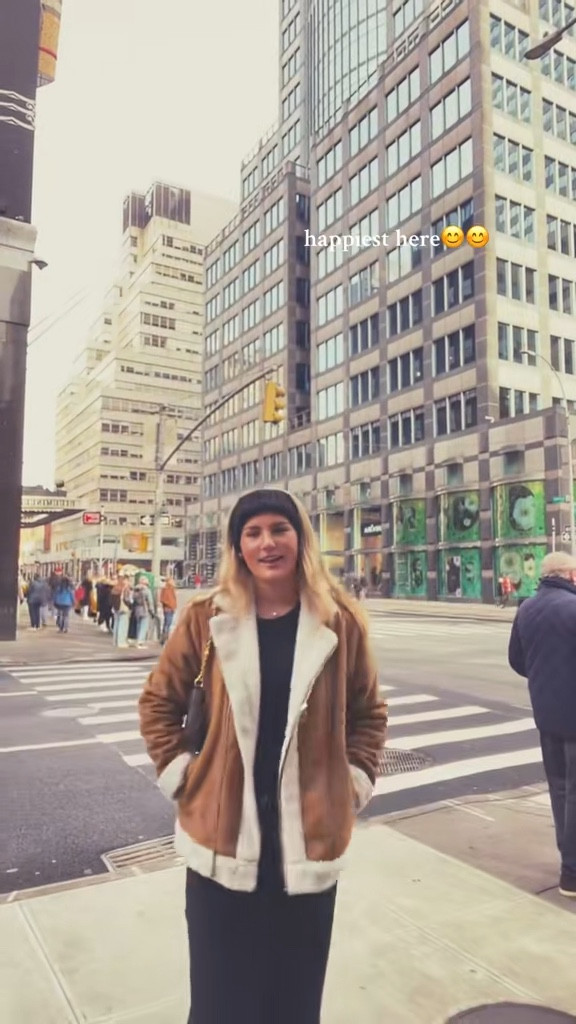 fit check nyc 

#LTKTall #LTKootd #LTKFindsUnder100