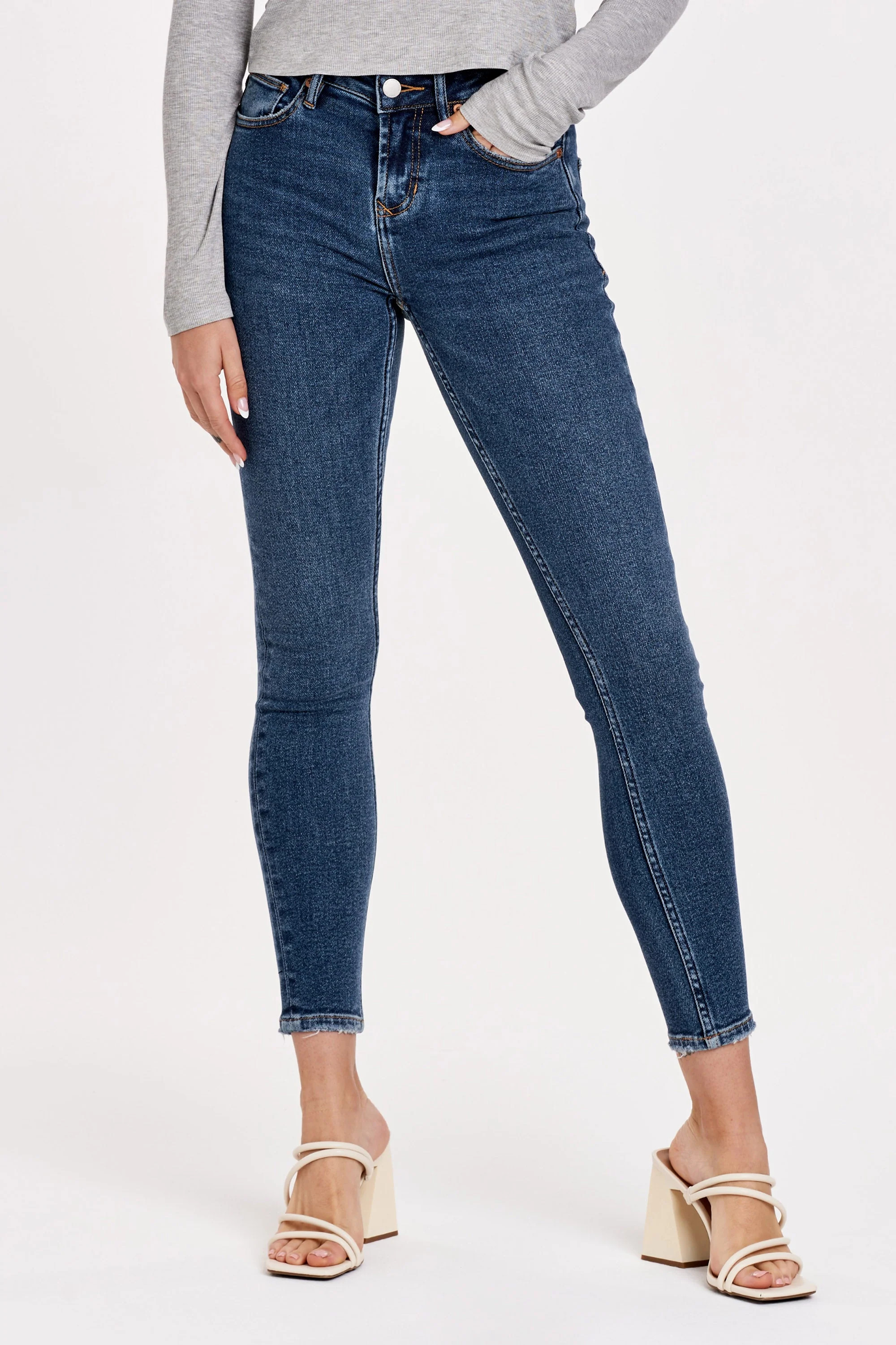 GISELE SKINNY JEAN JULEVILLE | Dear John Denim