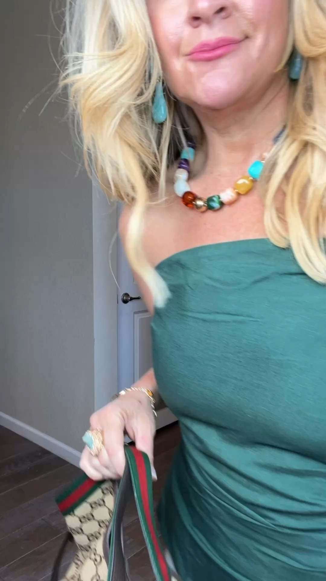  ✨Tap the bell, save and ❤️ for over 40 fashion, midlife style, midsize fashion and luxury looks for less. 

⬇️Sizing information:
12 top (size up if in between sizes.) 
Large pants (size down if in between sizes.)

Loft spring haul for midlife, midsize style 🤍
These are the kind of pieces that actually work with a changing body not against it.

Think belly friendly fits, better proportions, and that polished but easy feel we all want right now.

If your outfits haven’t been hitting the same lately, it’s usually not your body it’s the cut, the drape, and the structure.

Sharing some of my favorite Loft finds for spring that feel flattering, comfortable, and put together without trying too hard.

Helping you look good, feel good 🤍
Lindsey

#over40style #over50style #midlifefashion #midsizefashion #midlifestyle #bellyfriendly #antipooch

Follow my LTK @Over40andmidlife on the @shop.LTK app to view this post and get my exclusive app-only content!

#liketkit 
@shop.ltk
https://liketk.it/64Ff2

Follow my LTK @Over40andmidlife on the @shop.LTK app to view this post and get my exclusive app-only content!

#liketkit #LTKOver40 #LTKMidsize #LTKPlusSize
@shop.ltk
https://liketk.it/6589q