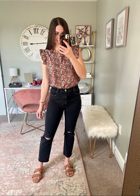 Amazon fashion
Amazon deal
Floral top
Spring top
Black jeans
Abercrombie jeans
Ultra high rise ankle straight jeans 
Braided sandals 
Spring style 
spring outfit ideas
Spring transition outfit 

#LTKsalealert #LTKSeasonal