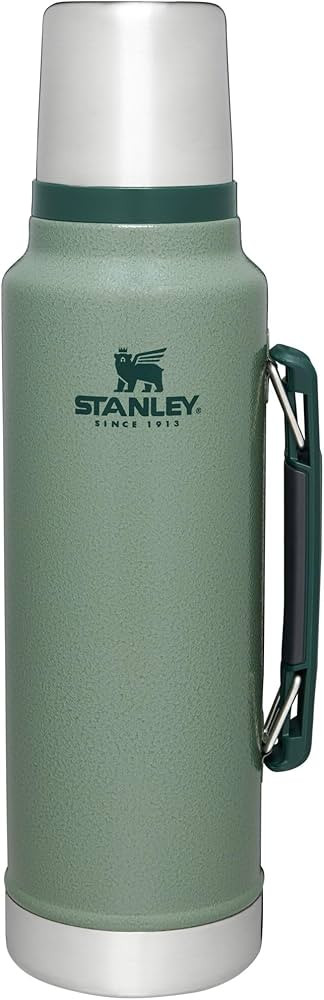 Stanley Classic Legendary Classic Bottle 1.5QT Hammertone Green | Amazon (US)