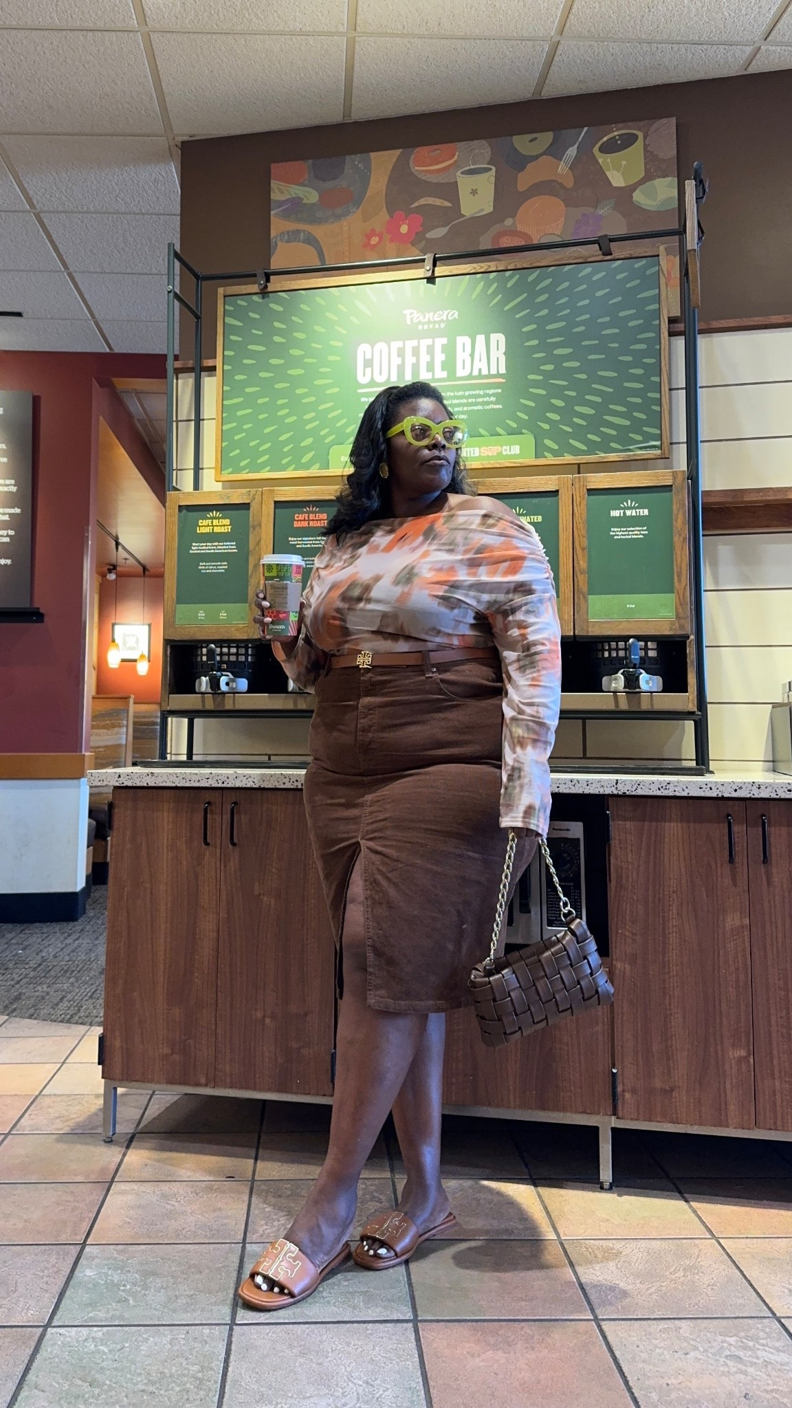 Coffee run #OOTD

#LTKPlusSize #LTKOver40 #LTKBeauty