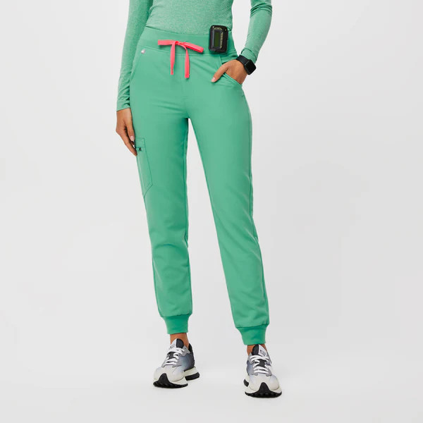 Women’s High Waisted Zamora™ Jogger Scrub Pants 2.0 - Surgical Green · FIGS | FIGS