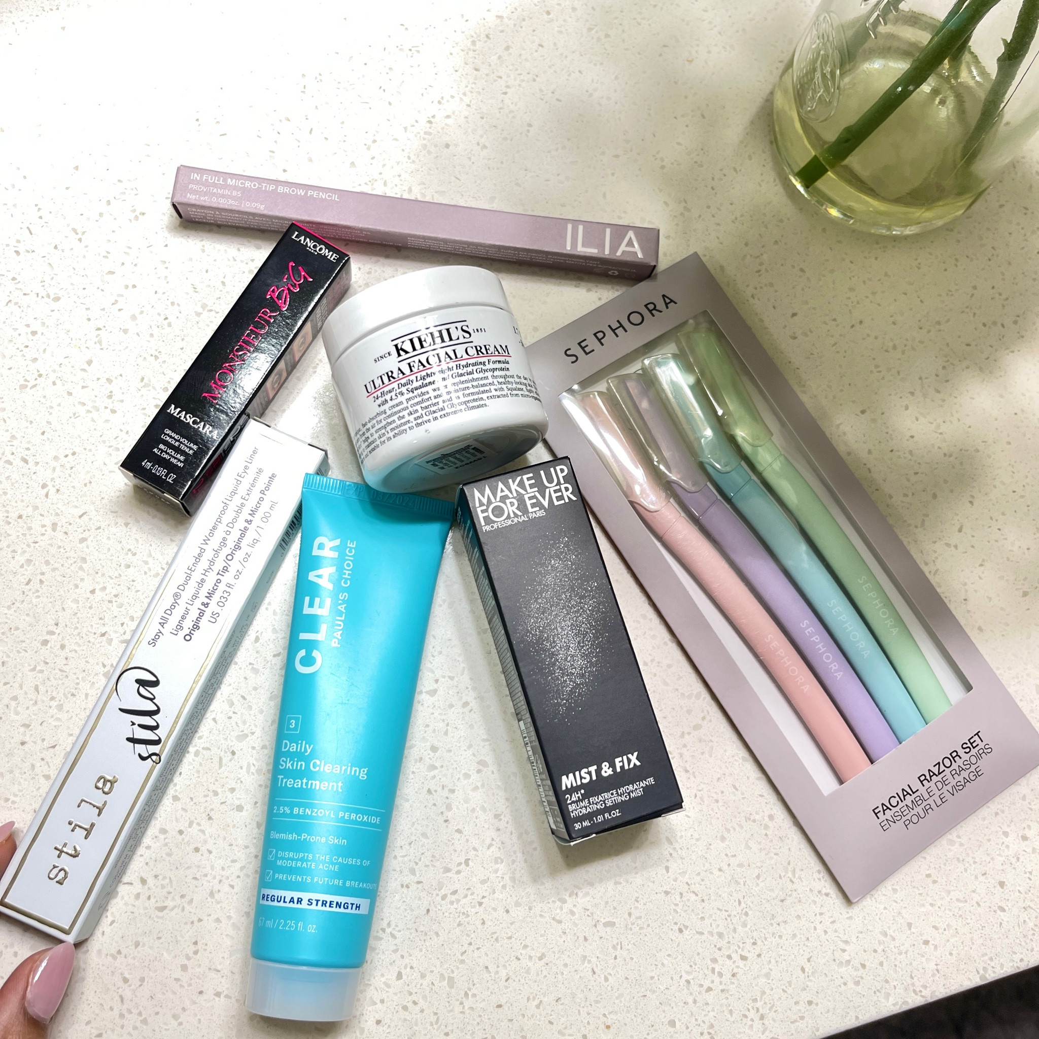 Stopped by Sephora to restock on some makeup and skincare must haves and try a few new items 😍🙌🏽 I’m constantly running out of my Kiehl’s facial moisturizer and Stila liquid eyeliner!

#LTKbeauty #LTKFind #LTKunder50