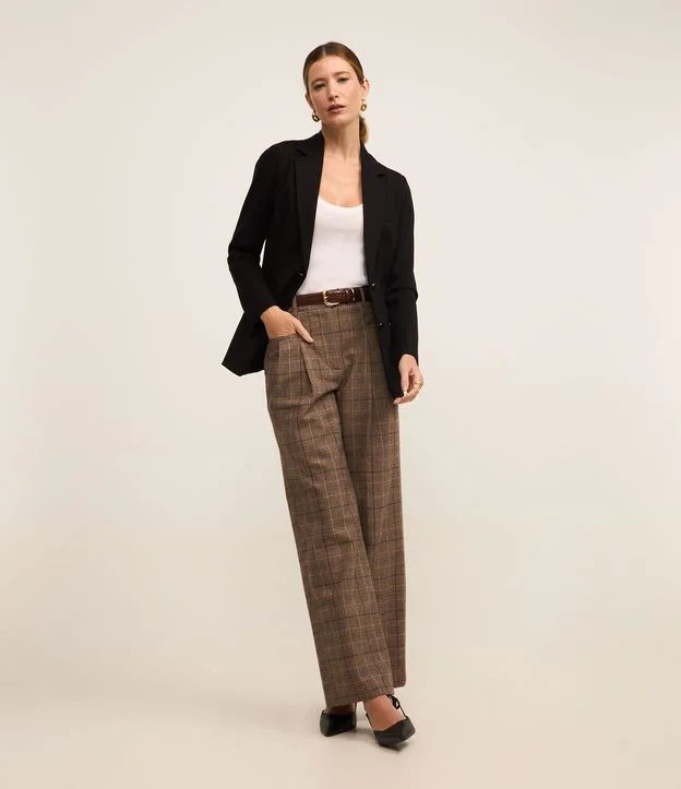 Blazer Alongado em Ponto Roma com Bolsos Embutidos Preto | Renner (BR)