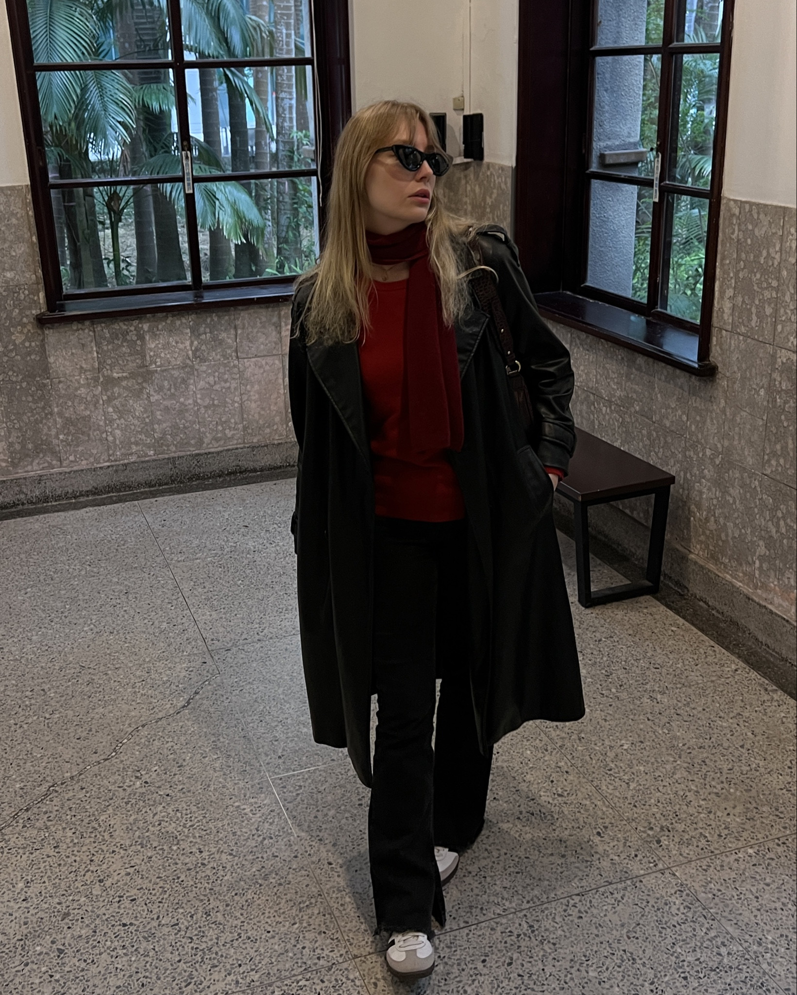 ultimate red and black combo 🍫
again can’t link my JW Pei bag, Carly in dark red🍷
#effortlesschic #minimalstyle #elegant

#LTKstyletip #LTKAsia #LTKfindsunder100