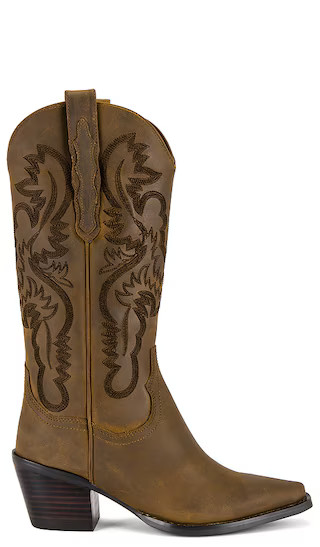 Dagget Boot in Washed Brown | Revolve Clothing (Global)