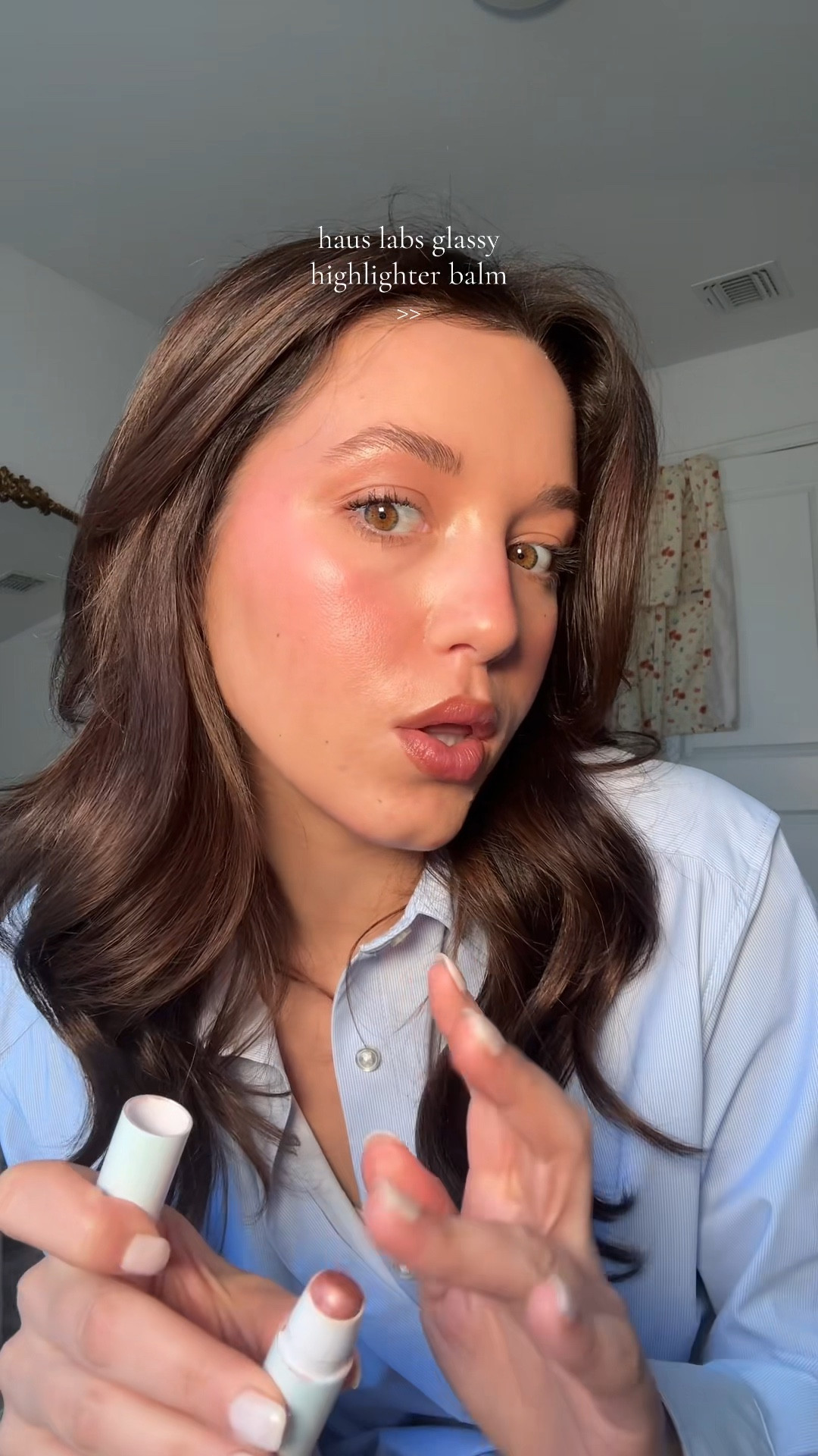 Prettiest highlighter for that glass skin look✨

Makeup, glowy makeup, spring makeup

#LTKBeauty #LTKSeasonal