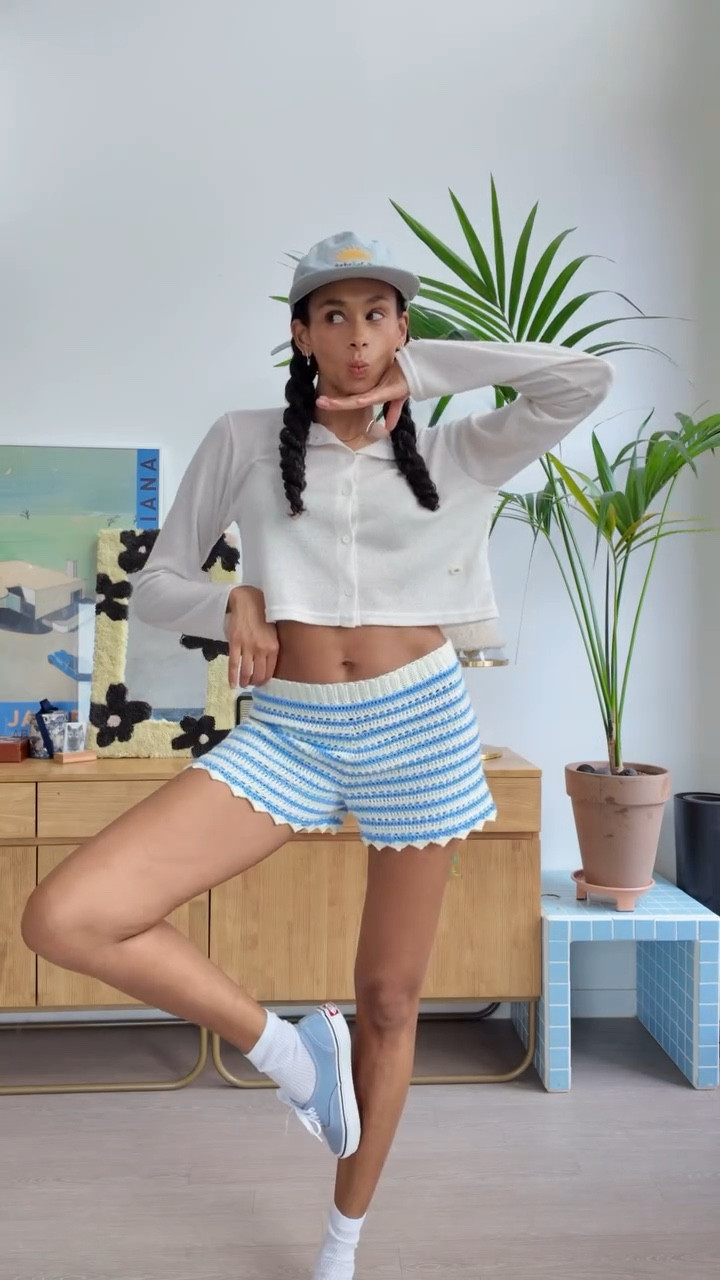 How would you style this new crochet piece? Let me know in the comments 👀

The Striped Shorts video tutorial and written pattern are finally out 🔗link in bio ✨🧶🫡

#crochetlove #crochetshorts #crochetpattern #crocheter

#LTKkorea #LTKsummer #LTKstyletip