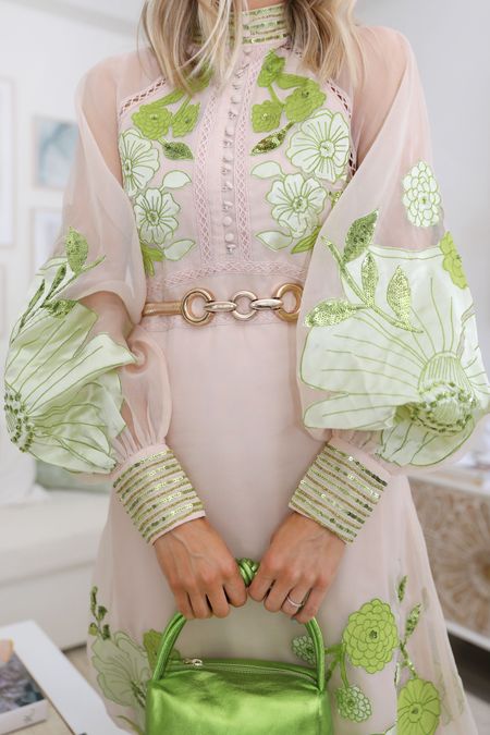 Karen Millen dress - use my code VERONICA20 for 20% off!

Summer dress
Wedding guest dress
Green dress
Women’s outfit ideas

#LTKFind #LTKwedding #LTKunder50