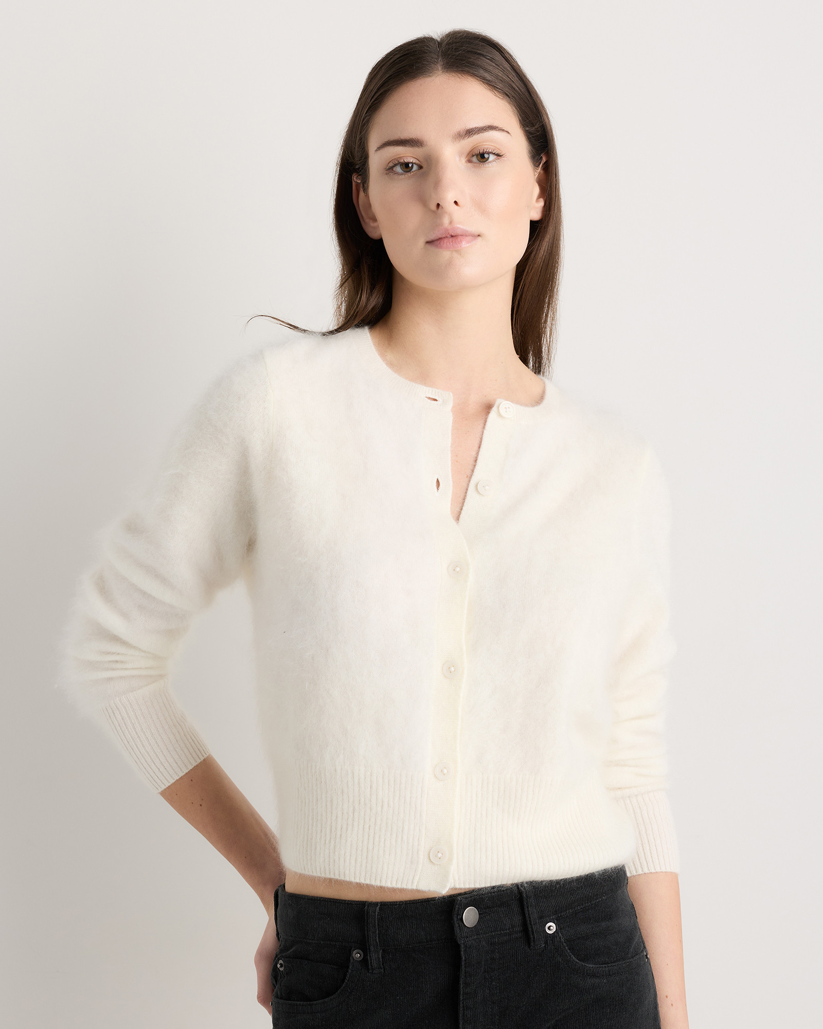 Quince | Women's Brushed Cashmere Cropped Crewneck Cardigan Sweater in Ivory, Size Large | Quince