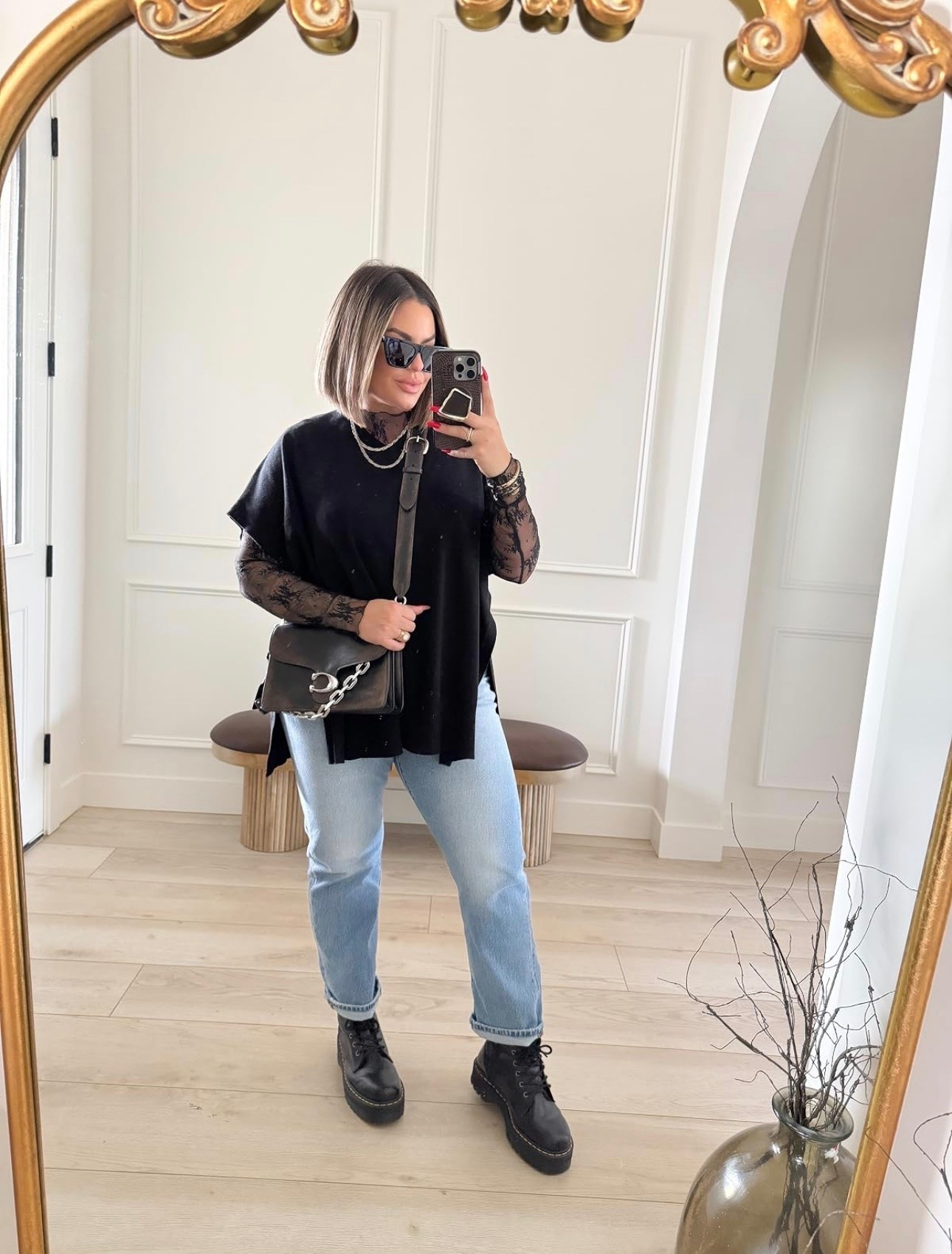 Fall outfit idea 

Lace top xl 
Sweater top xl 
Jeans 32 ( size up ) if you have always loved the look of the 501 original but they never worked for you because of your curves try these ones !! Levis finally came out with 501 curve. 

Bag is sold out no link sorry