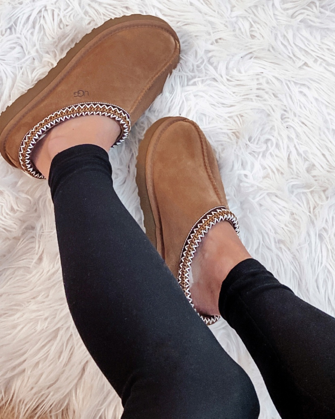 I just came across these high quality Ugg dupes for the Tasman slipper! 🤯 I wish I had seen this before I bought the Uggs! The $50 pair are genuine shearling too.

#LTKfindsunder100 #LTKfindsunder50 #LTKGiftGuide