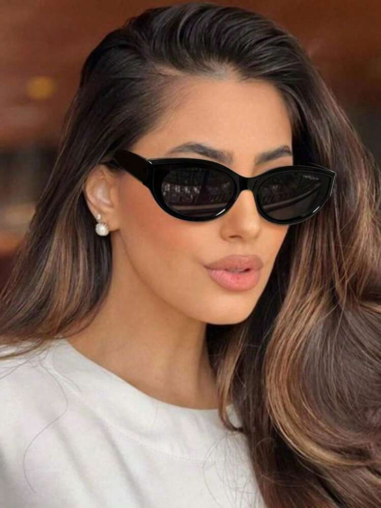 1pc European And American Fashion Classic Casual Oval Small Frame Fashion Glasses, Elegant Aesthetics, Suitable For Women's Fashion Glasses Wearing In Various Seasons Halloween Basics Fall Winter Women Outfits Clothes Business Casual Gifts Y2KFest Music Fest | SHEIN