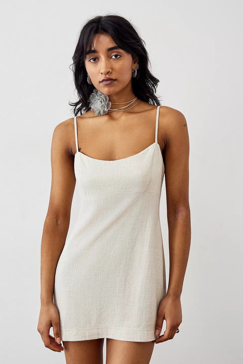 Archive At UO Natural Mandy Linen Mini Dress | Urban Outfitters (EU)