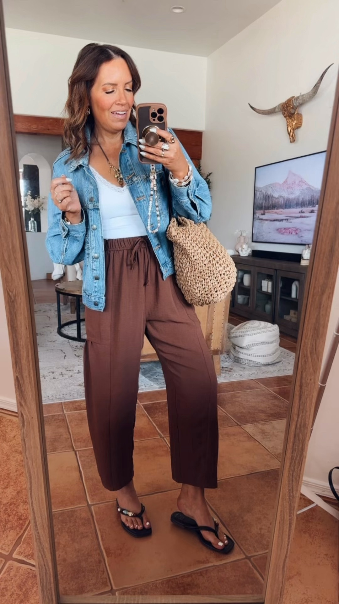 Heading to Vegas with the hubby to celebrate my birthday weekend!🥳

Exact tank is old//S in pants//size up 1/2 size in sandals


#LTKootd #LTKgrwm #LTKOver40
