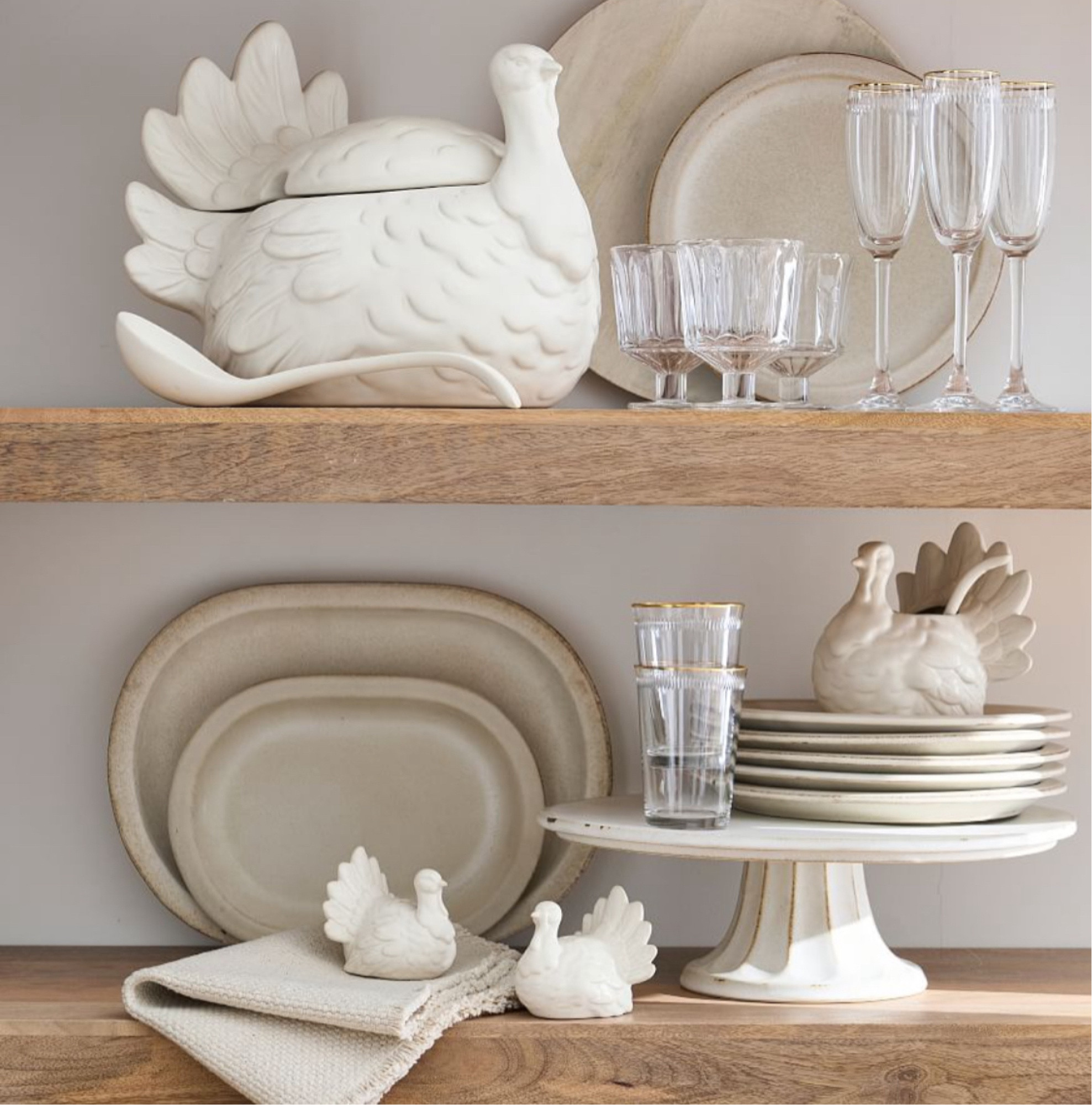 Thanksgiving finds

#LTKSeasonal #LTKFallSale