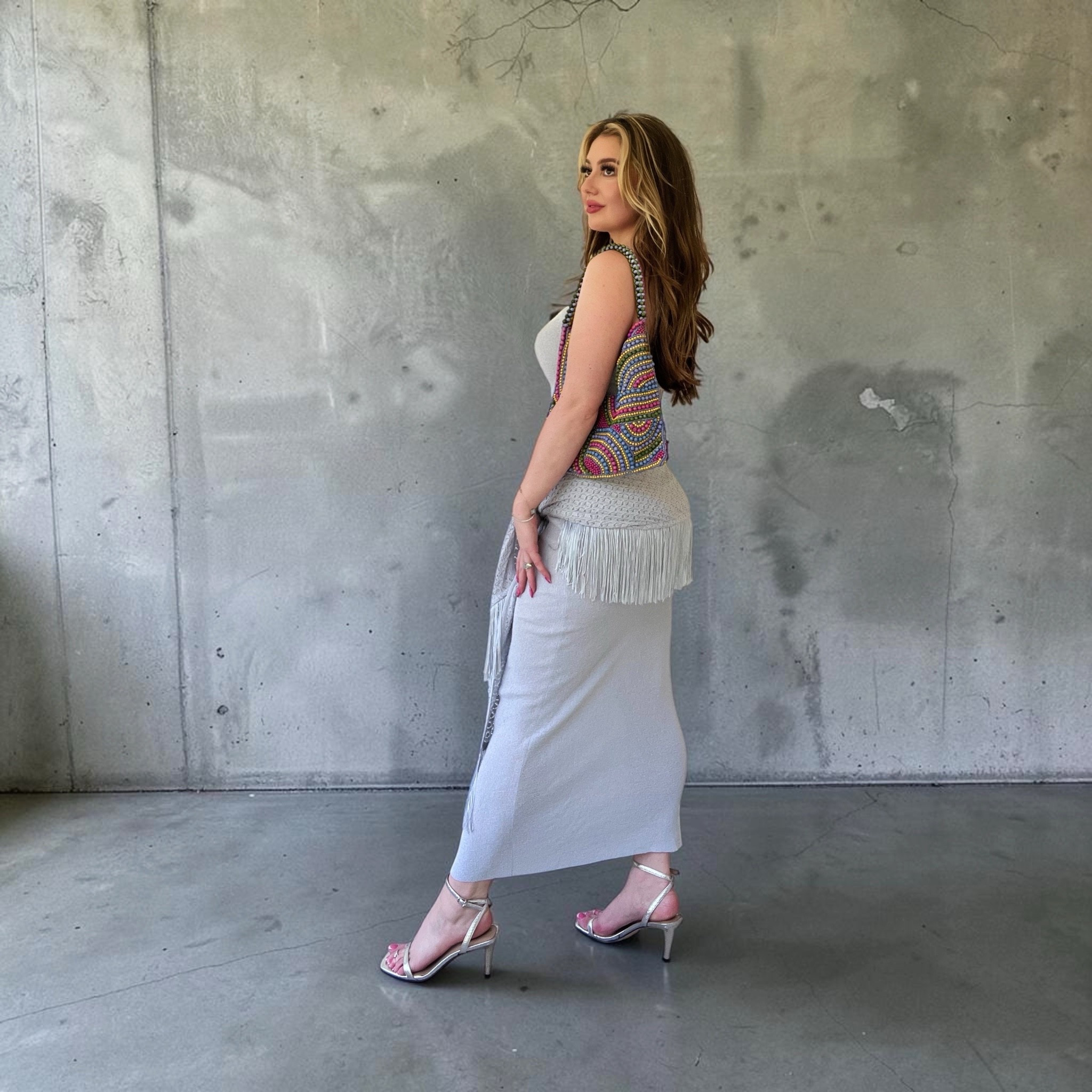 Soft tones but make it pop !  I will be wearing this all Summer Season. Very breathable fabric. Linked below 👇 @Meshki US

#LTKootd #LTKgrwm #LTKxMadewell