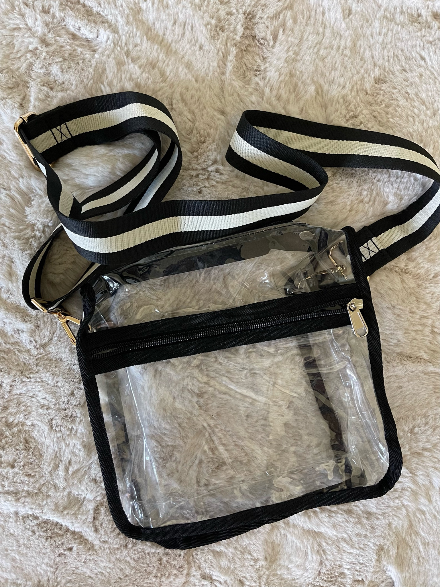 Stadium bag, clear bag, purse strap, bag strap, football purse 

#LTKSeasonal #LTKstyletip