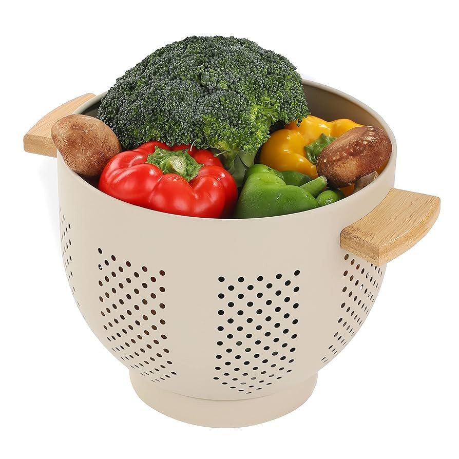 Metal Colander with Wood Handle, 5.5 Quart Powder Coated Steel Large Kitchen Strainer Stable Base... | Amazon (US)
