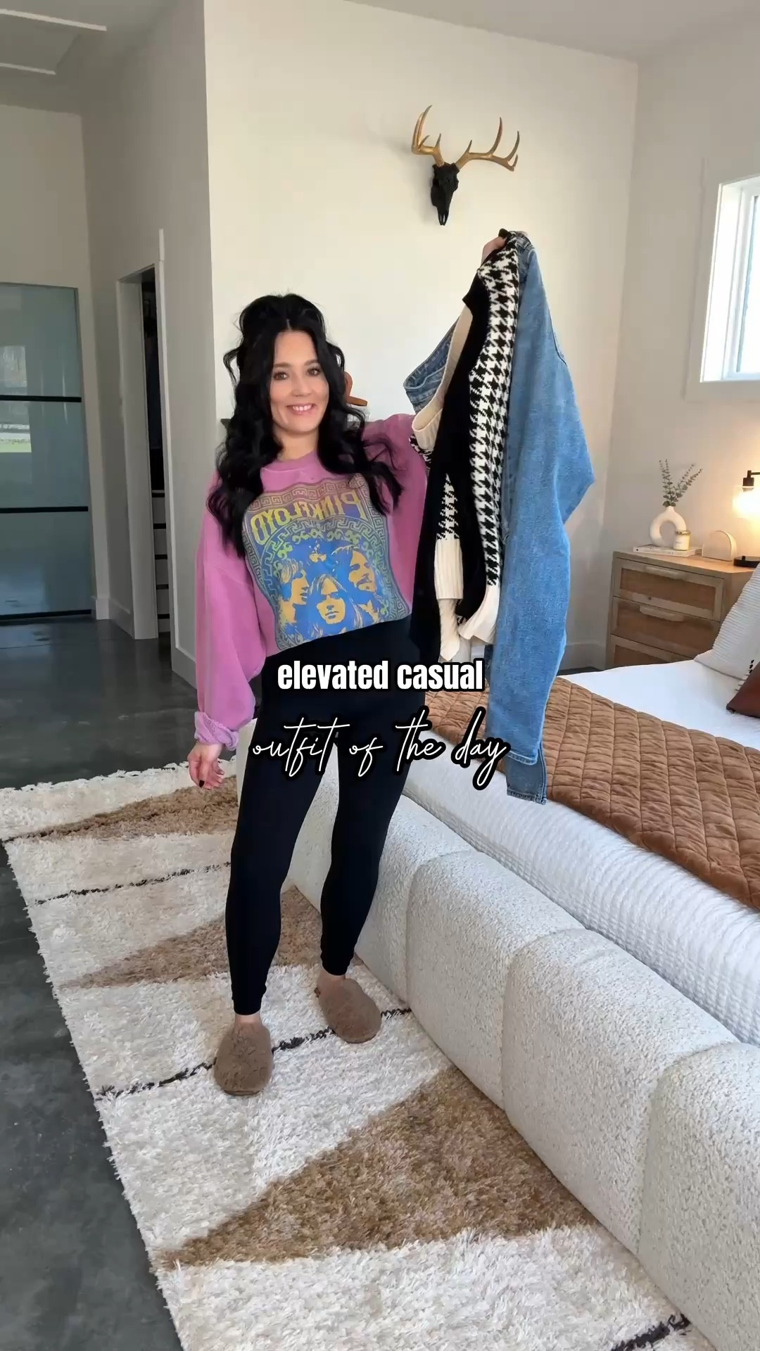 Elevated Casual OOTD 🖤

Sweater Vest - small
Long Sleeve - xs
Bralette - medium
Jeans - 4

A sweater vest makes every outfit feel 10x more elevated! 👏🏼 I love this houndstooth print layered over this mock neck top (such a good basic!). Finished the look with some American Eagle ripped jeans & my platform doc martens. 🖤



#LTKFindsUnder50 #LTKBump #LTKFindsUnder100