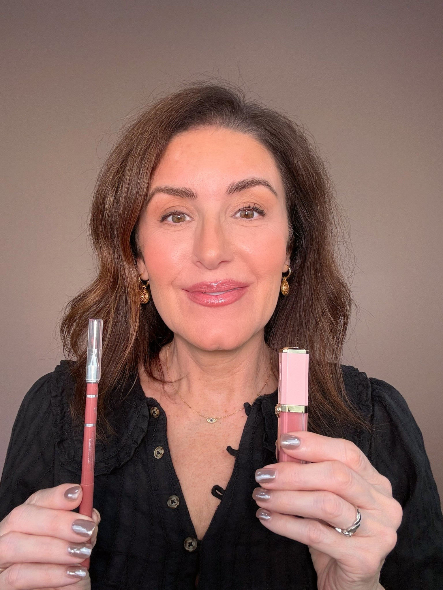 The perfect Mauve Pink Lip Combo 🫦

Lip Liner in shade Pinky Swear
Plumping lip gloss in Glossy and Bossy


Nude pink lip combo. Lip plumper. #maturemakeup



#LTKOver40 #LTKBeauty