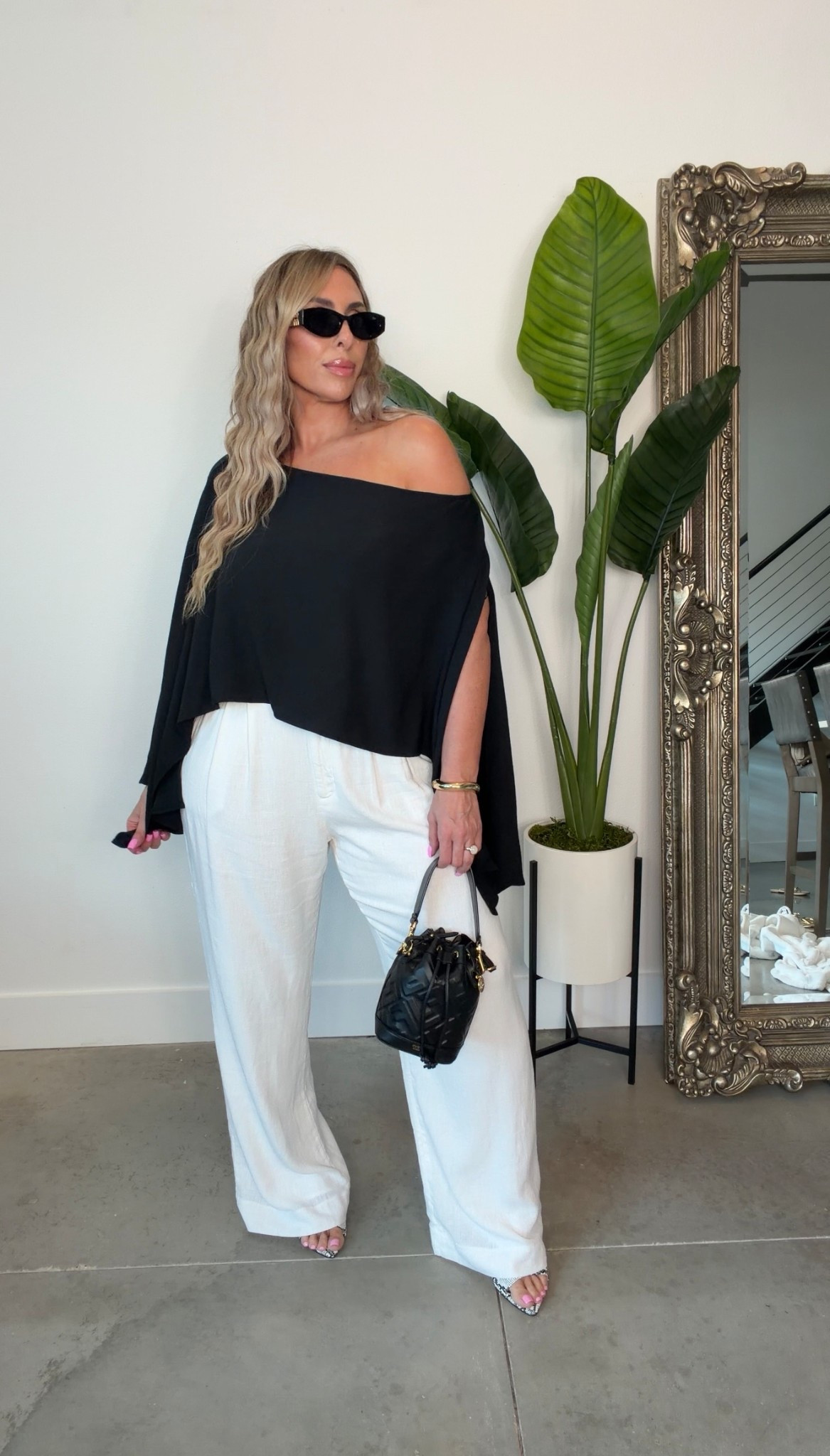 midsize elevated casual outfit 

top part of a set XL

white linen blend pants 31L (12) in the curve love. Abercrombie pants come in 2 fits:
Classic and Curve Love. The curve love gives 2 extra inches in the butt/thigh. Typically I am a 31 L (12) in Curve Love but I can also wear the 32 L (14) the classic cut

@abercrombie 

miu miu sunnies also linked the amazon version 

#LTKootd #LTKMidsize #LTKTall

#LTKootd #LTKTall