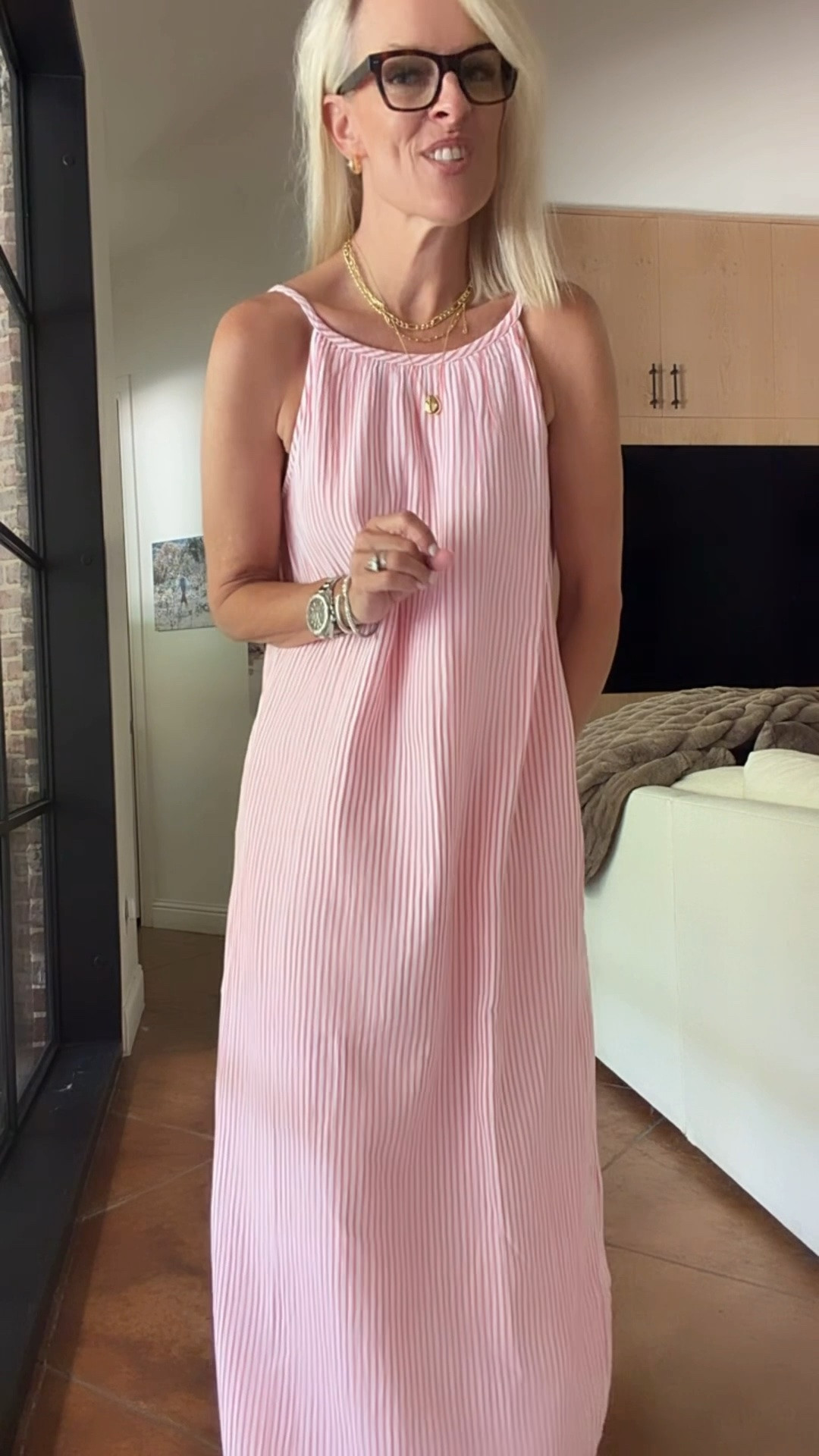 10/10 recommend this dress!! 
Gauze, lined, pockets 
So good!! 
Grab it before it sells out

@Quince #quincepartner

#LTKgrwm #LTKOver40 #LTKTravel