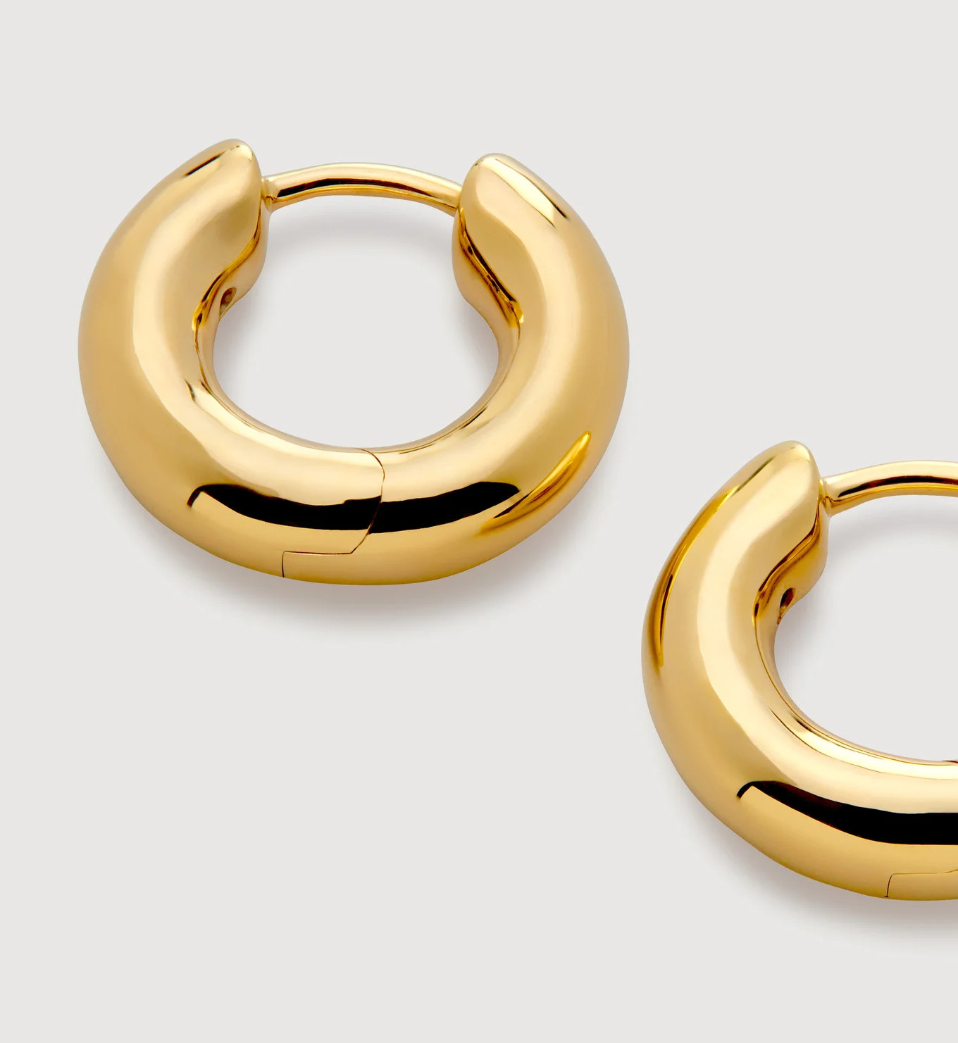 Essential Click Huggie Earrings | Monica Vinader (Global)