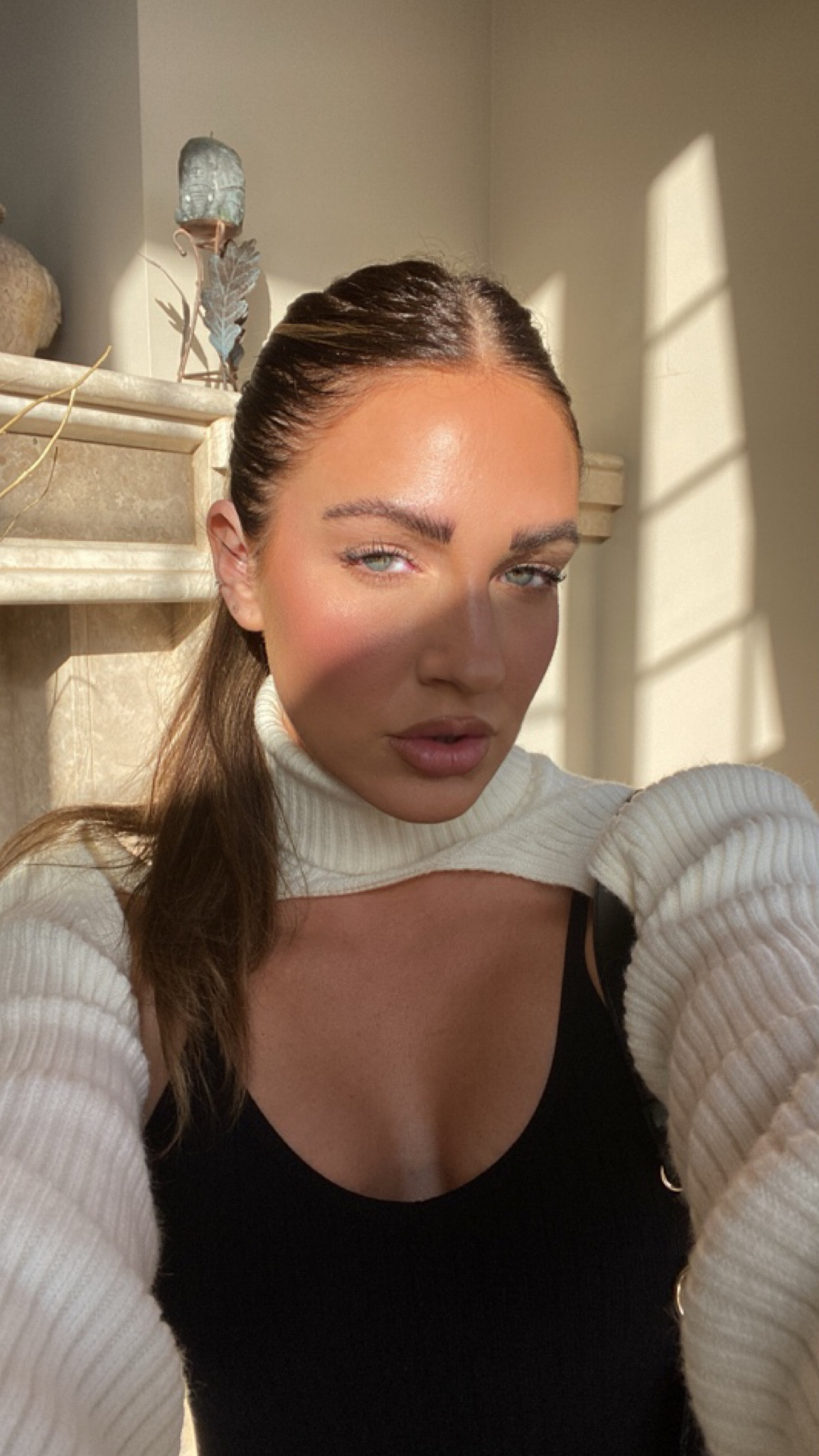 Everyday, clean girl, soft glam. All products used are linked. Wearing top left and bottom left shadows in eyeshadow palette. Brown liner on outer corners off top lash line and bottom lash line. One coat of mascara to keep it a softer look. Beauty finds, Ulta, Amazon, Sephora, makeup.

#LTKunder50 #LTKbeauty