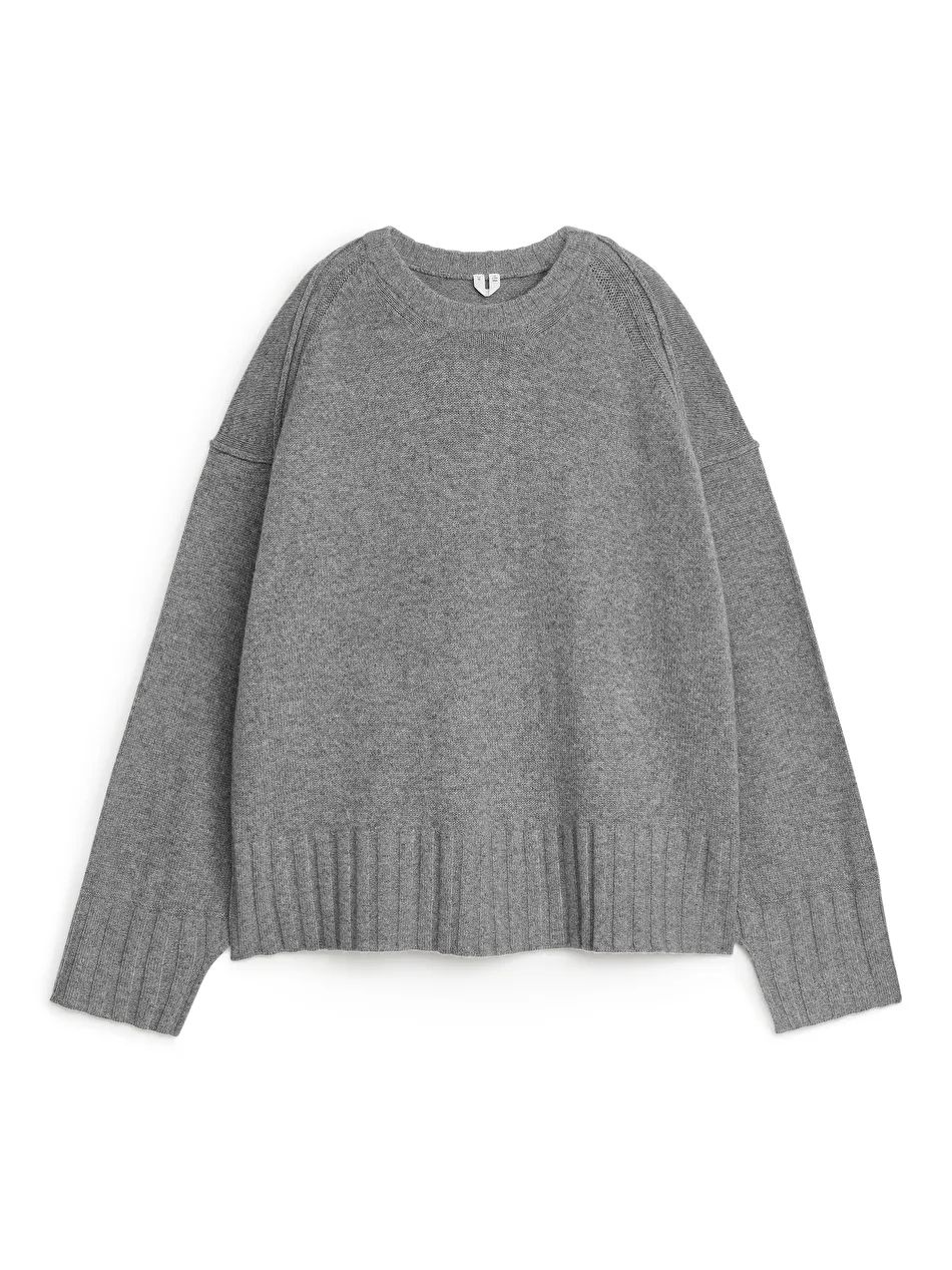 Oversized Wool Jumper | ARKET