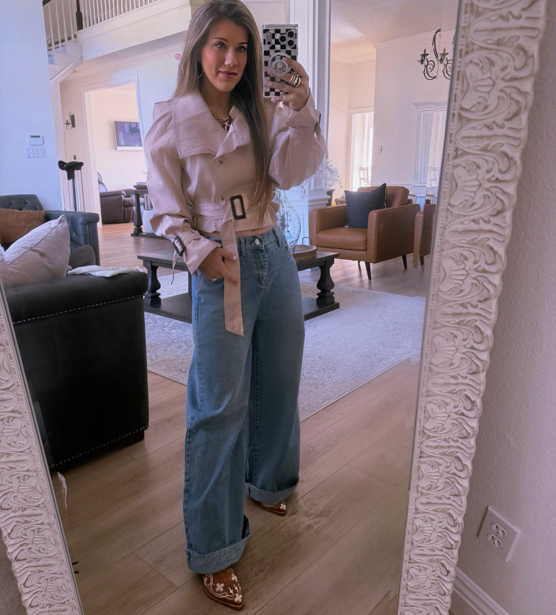 Casual attire. Trench coat and jeans. Boots are so cute  

#LTKgrwm #LTKootd #LTKdayinmylife