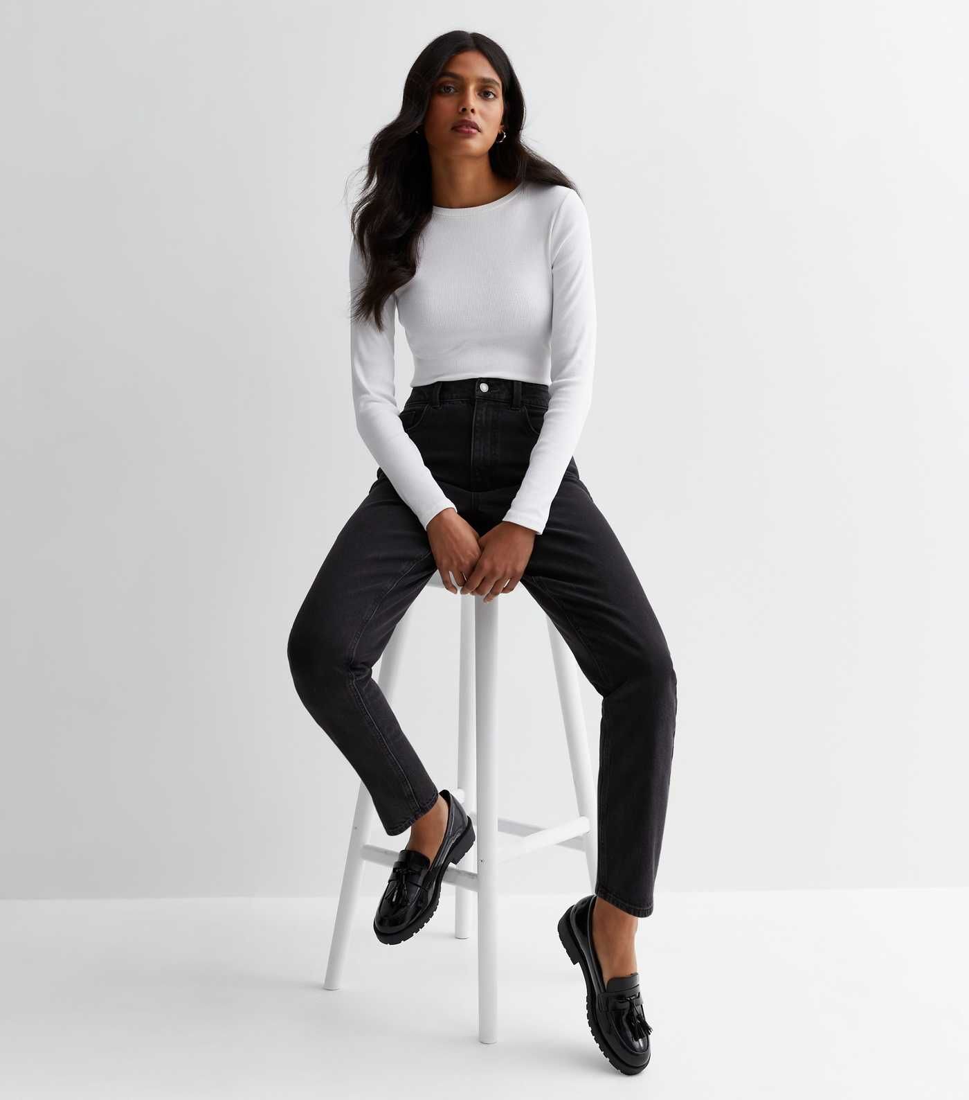 Black High Waist Tori Mom Jeans | New Look | New Look (UK)
