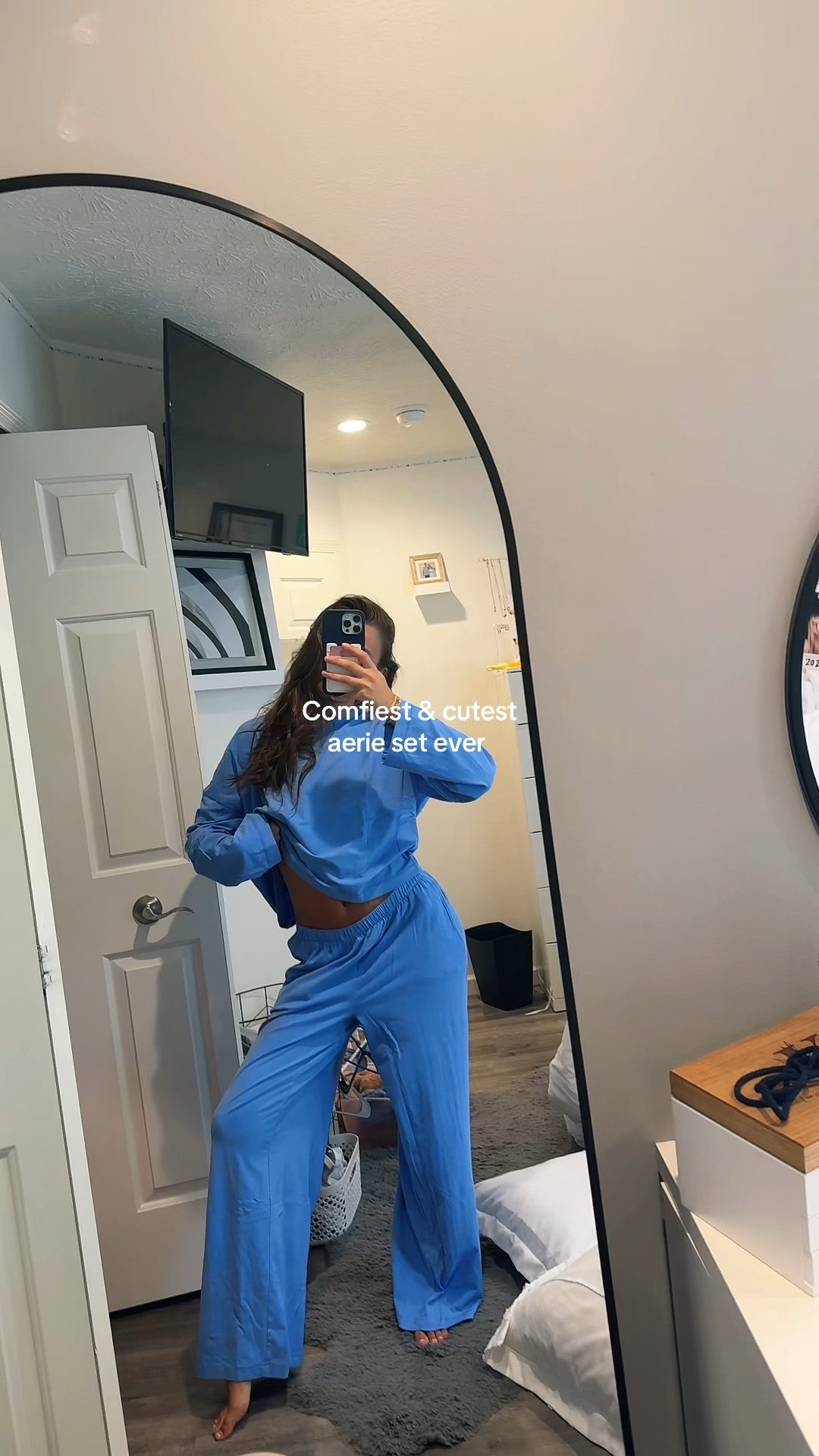 Brb buying in MORE COLORS!!!
Xs bottoms & med top!!!