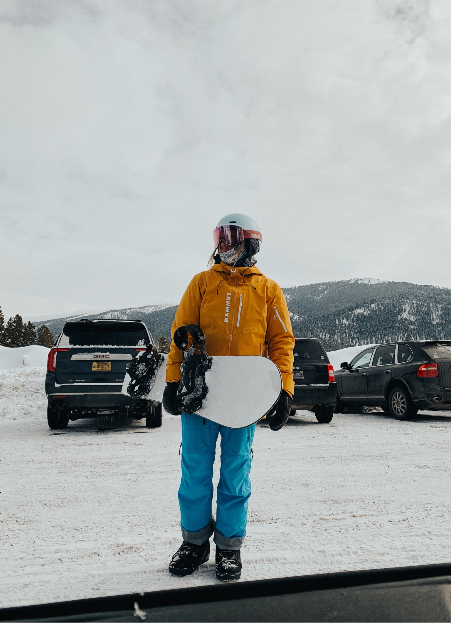 Female Snowboarder | women snowboard outfit | snowboarding gear 

#LTKtravel #LTKGiftGuide #LTKstyletip