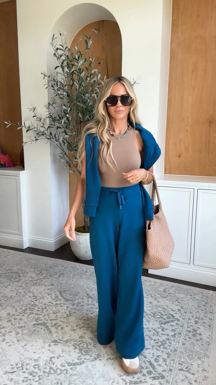 Elevated travel outfit - this loungewear set is so luxe and the wide leg pants come in length options! Perfect airport outfit or just a comfortable everyday outfit for mom life that is so elevated ✨

#traveloutfit #airportoutfit

#LTKTravel #LTKdayinmylife #LTKgrwm
