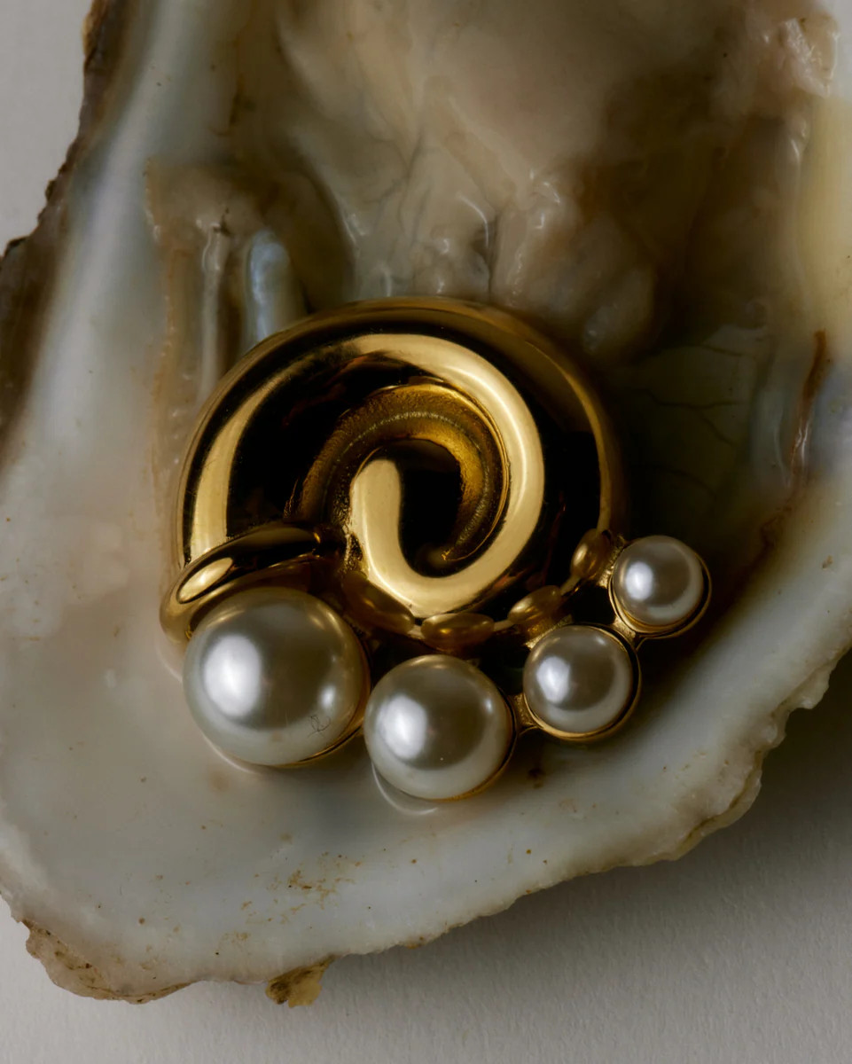 PEARL PUKA STUD | 8 Other Reasons