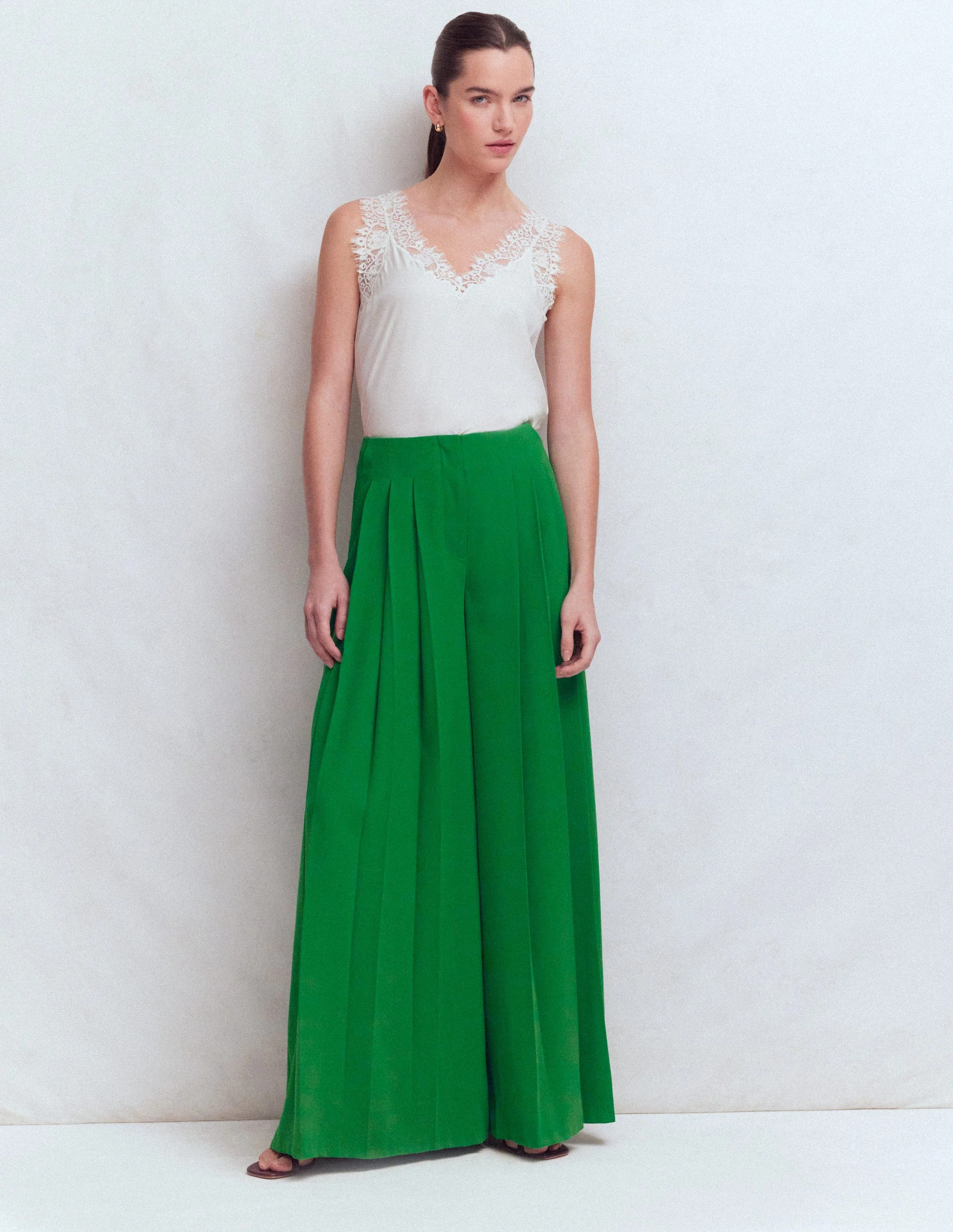 Regent Wide Leg Trousers-Rich Emerald | Boden UK