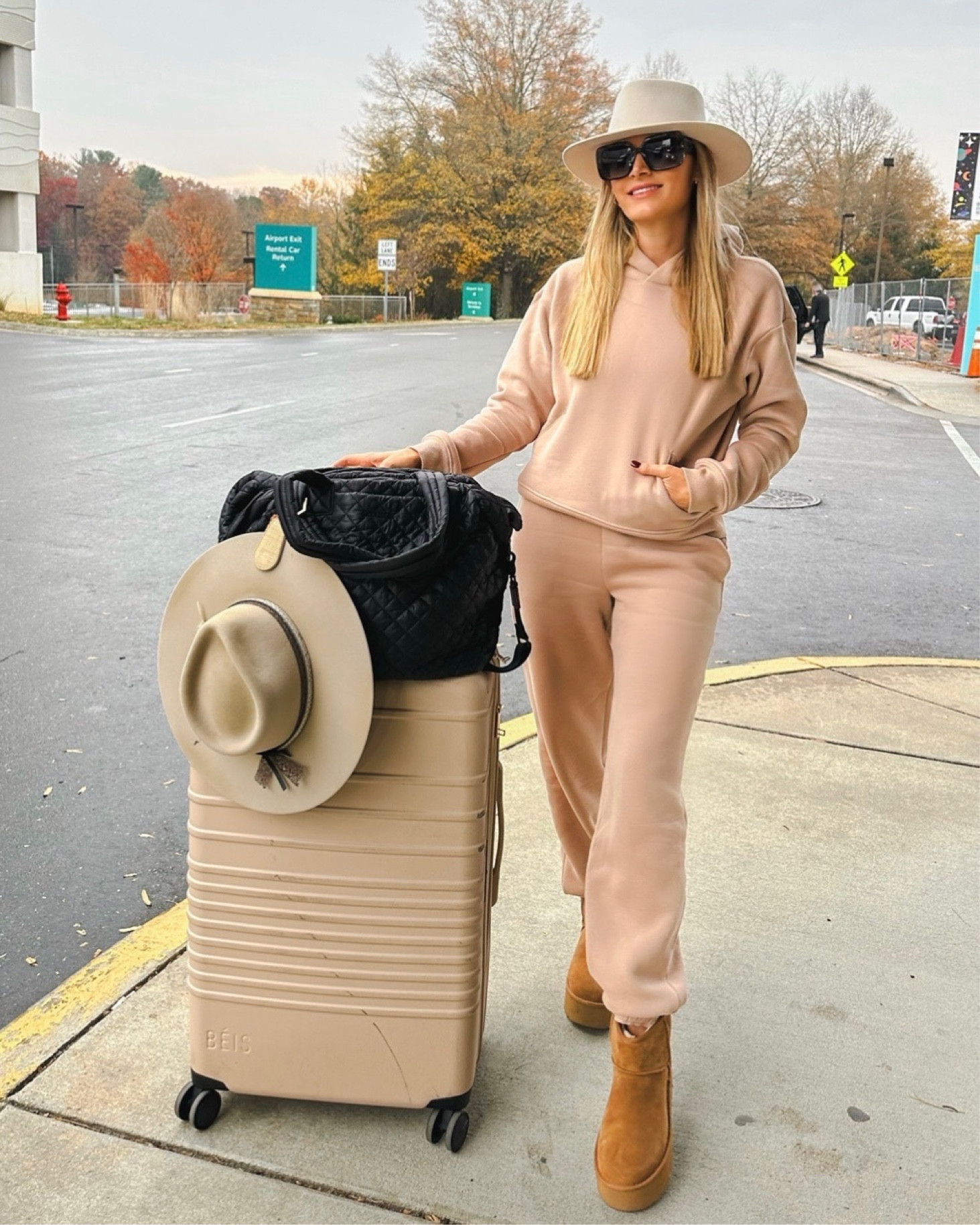 Warmest fleece set from Nordstrom! Easy travel outfit! 

#LTKfindsunder100 #LTKstyletip #LTKover40