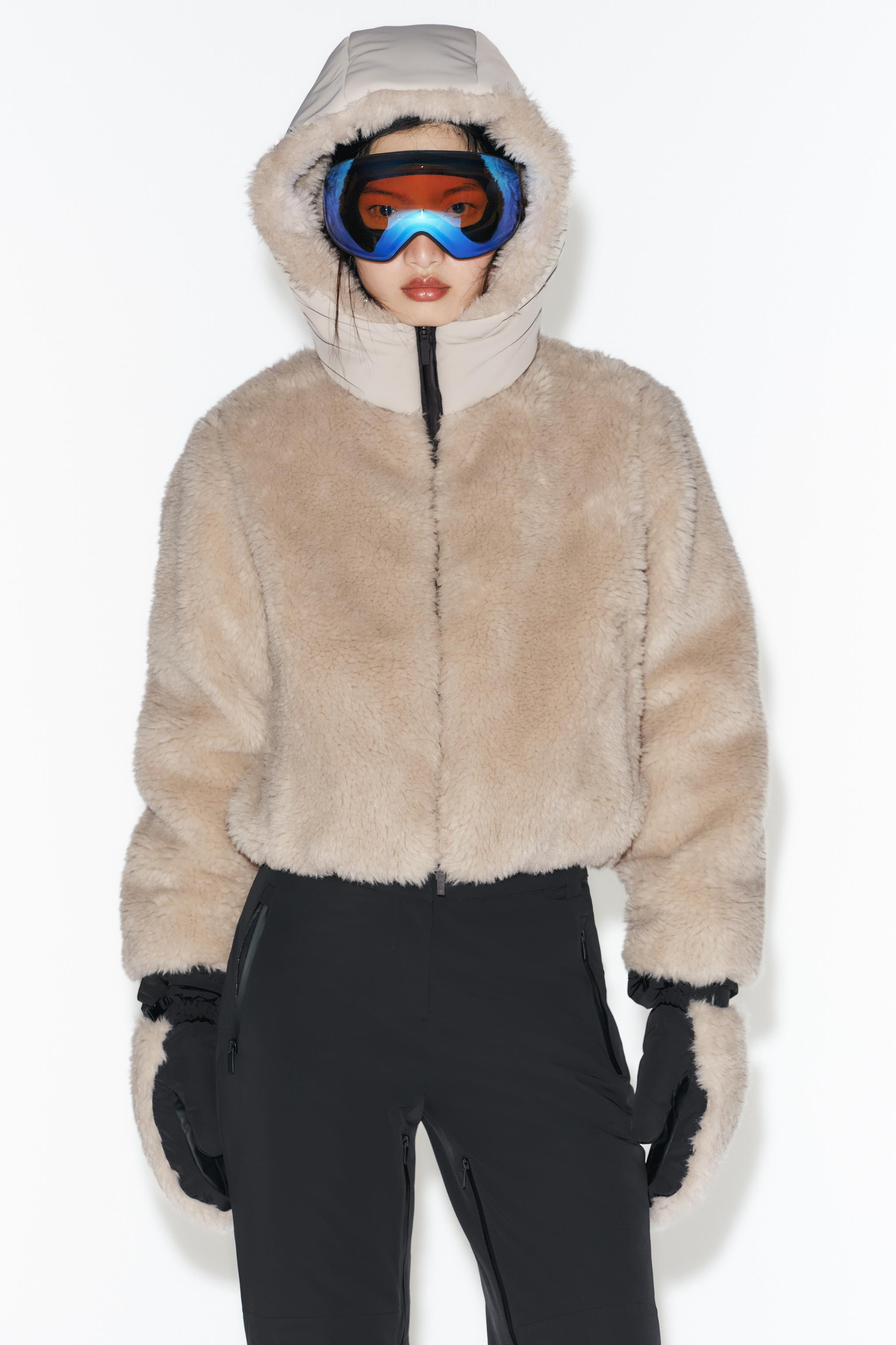 SHORT FAUX FUR HOODED COAT RECCO® TECHNOLOGY SKI COLLECTION | Zara UK