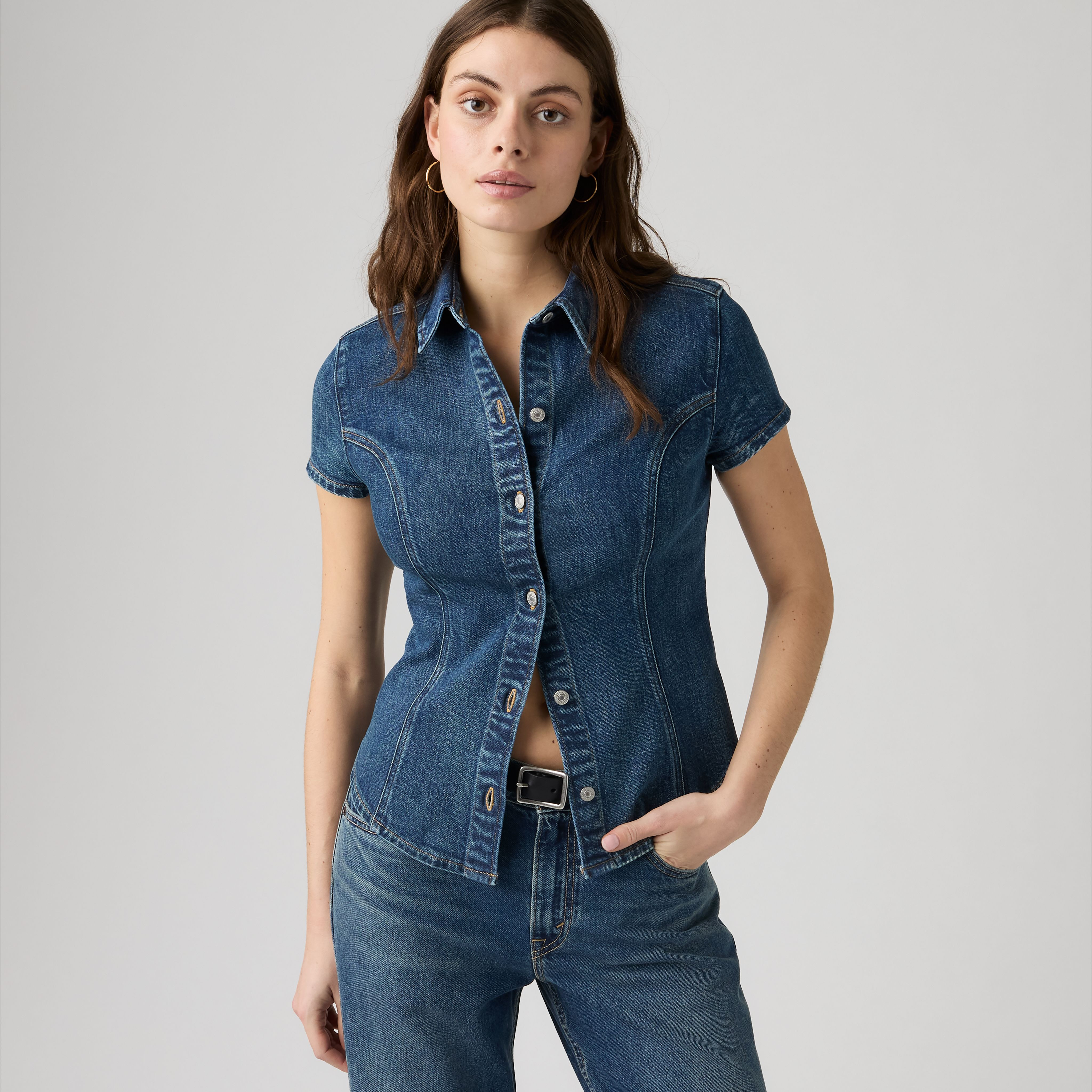 Levi's Short Sleeve Shaped Denim Shirt - Women's - M - Dark Wash / Denim Is Life | Levi's UK