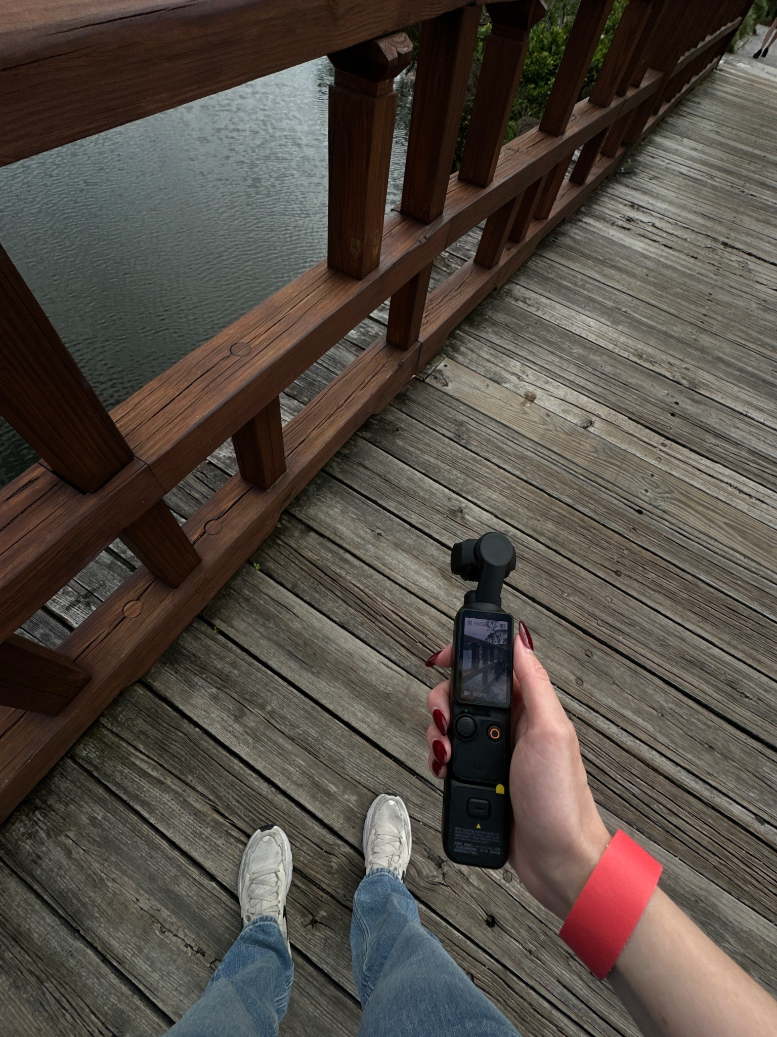 Best vlogging camera 

#LTKGiftGuide #LTKHoliday #LTKSaleAlert