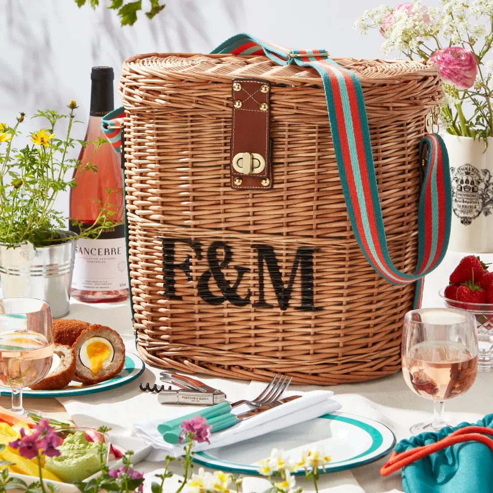 Fortnum's Shoulder Picnic Hamper for Two | Fortnum & Mason