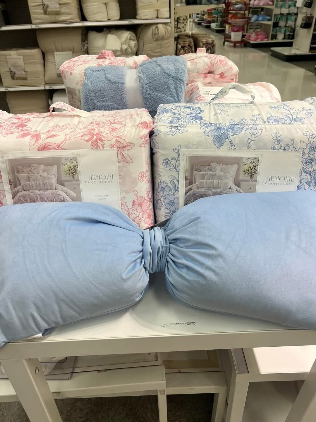 This bedding from Target is absolutely gorgeous. I can definitely see this in a dorm room, or any room for that matter.

#LTKHome #LTKFamily