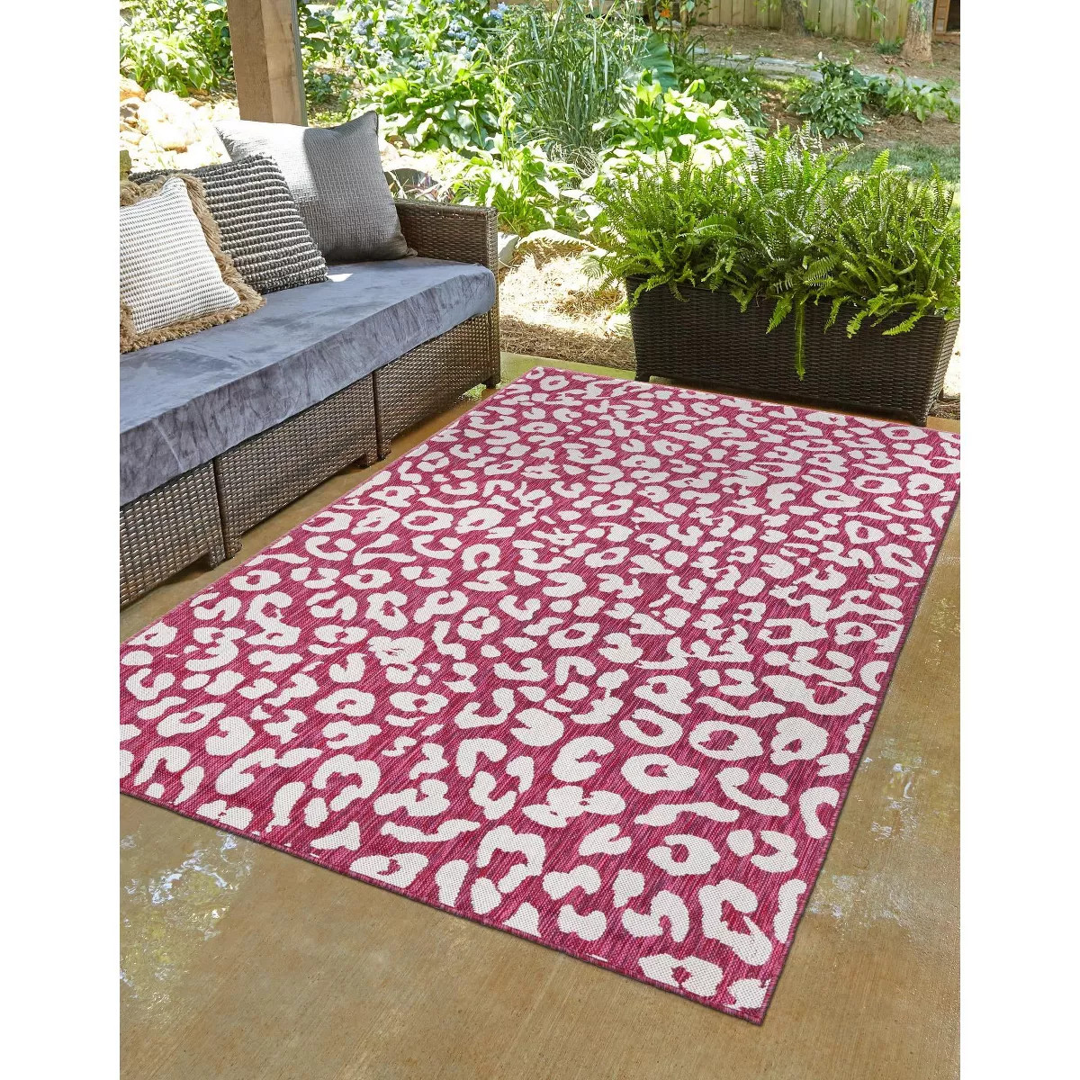 Unique Loom Outdoor Safari Leopard Animal Print Woven Area Rug | Target